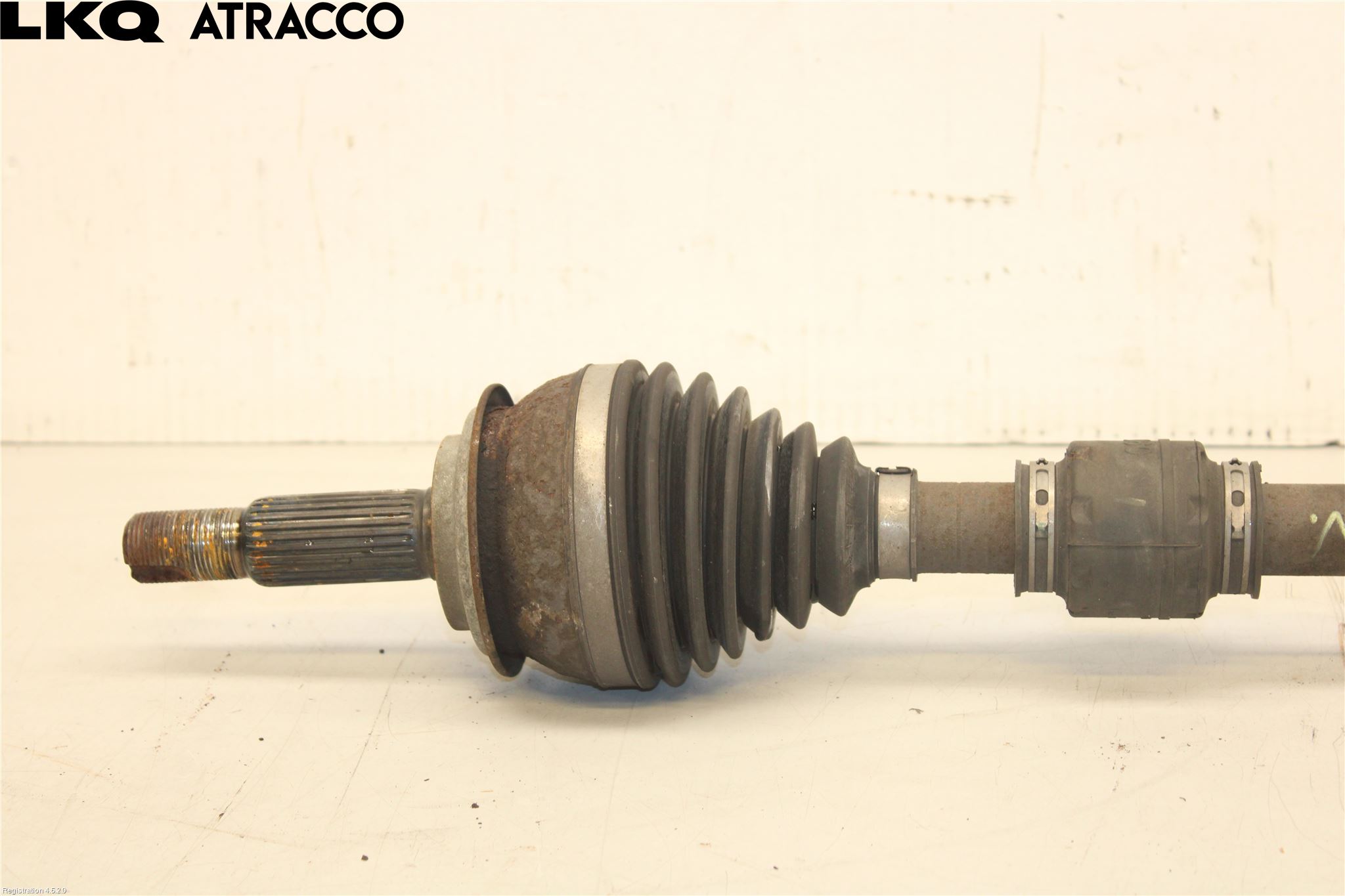 Toyota PRIUS+ ZVW40 12-20 Drivaksel Foran Kompl Venstre