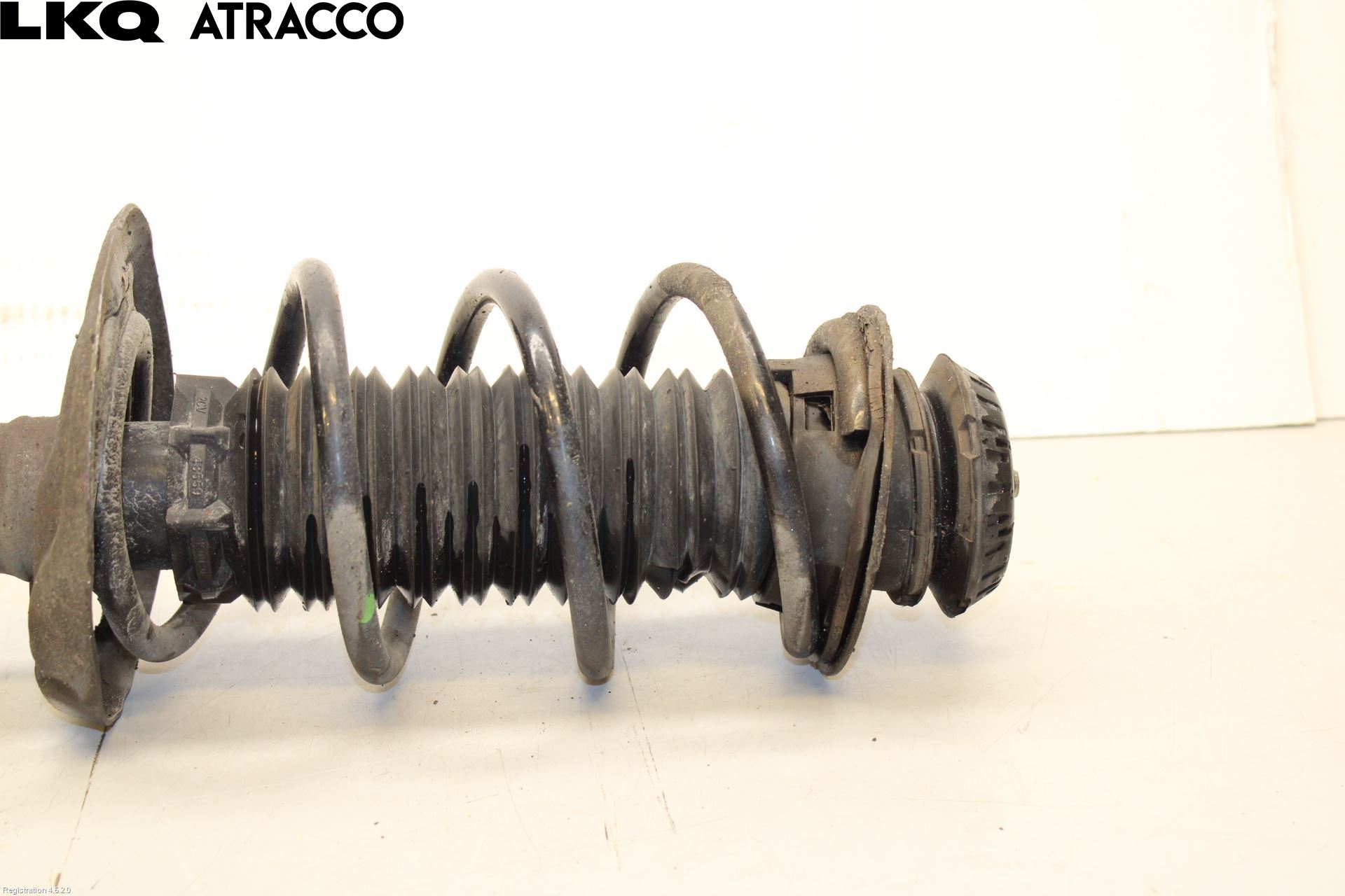 Toyota YARIS CROSS XP21 21- Fjærbein Foran Høyre