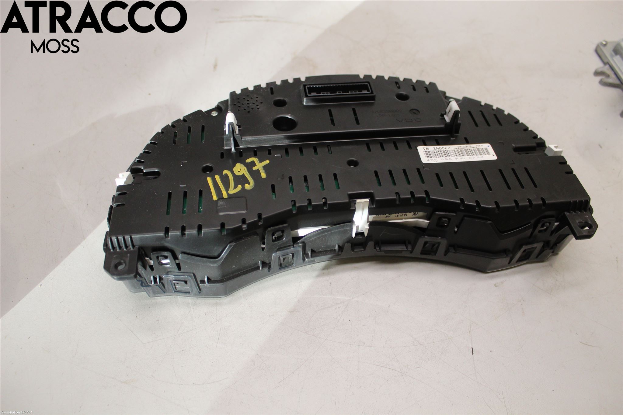 Nissan LEAF 11-17 Instr Kombinert