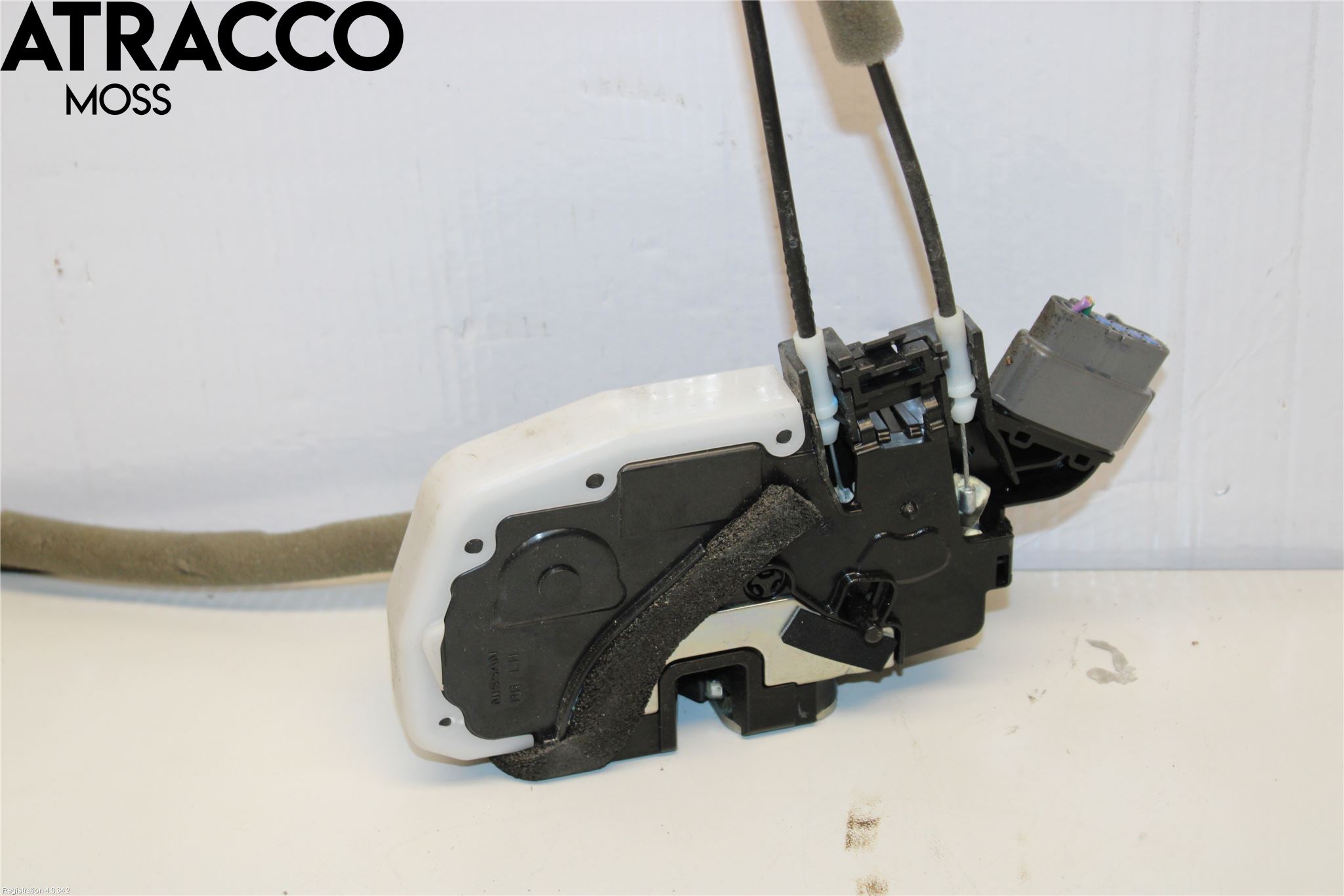 Nissan JUKE 10-14 Dørlås - Låsekasse