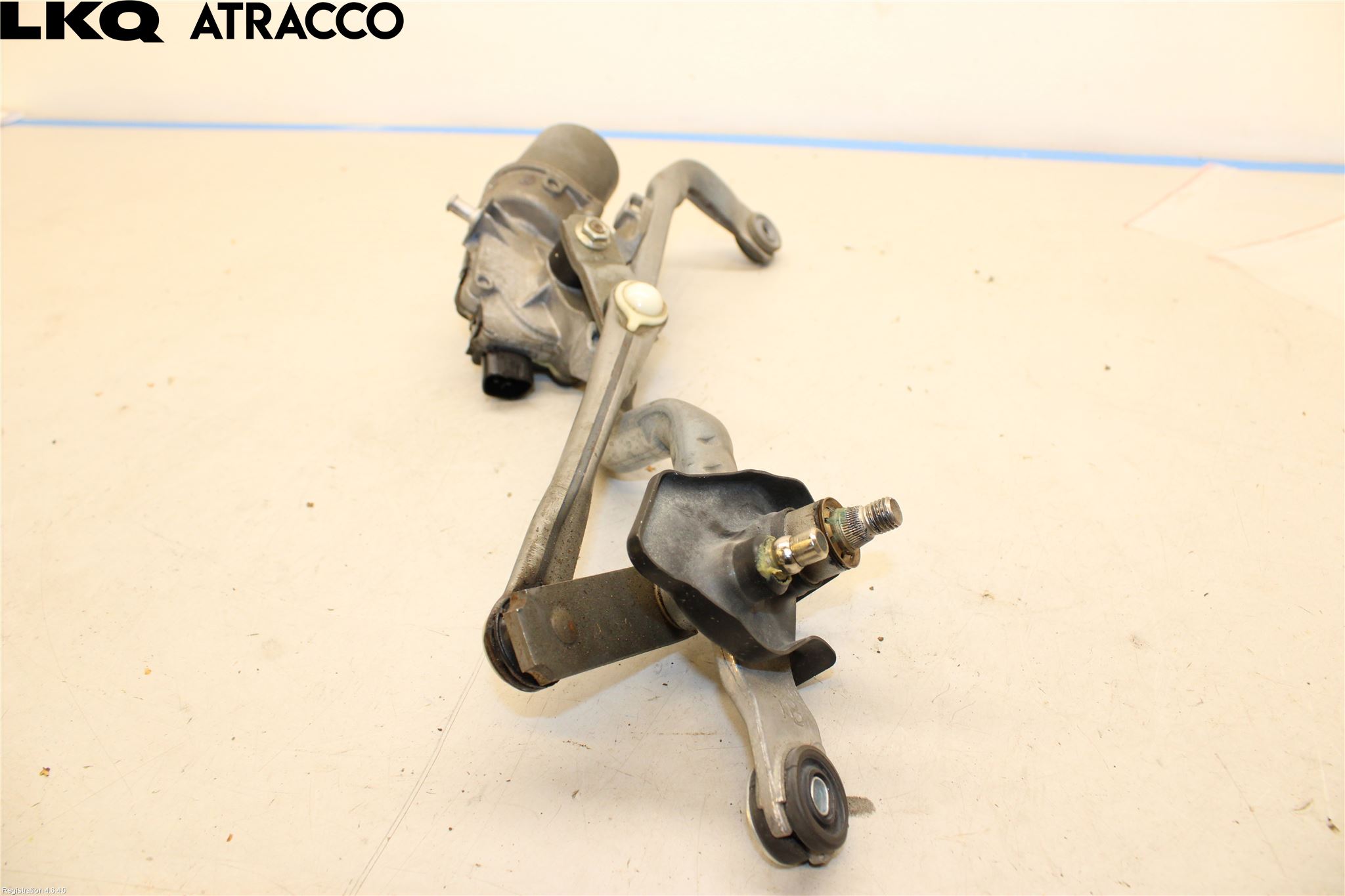 Toyota YARIS XP130 15-20 Viskermotor Frontrute