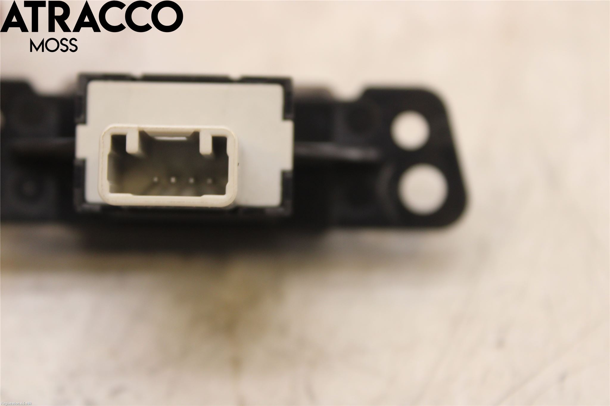 Mitsubishi OUTLANDER 13-21 Bryter Varsel (Nødblink)