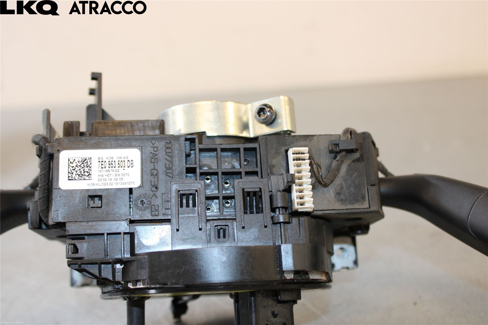 Volkswagen VW AMAROK 2H 10-22 Bryter Ratt Kombi H Og V