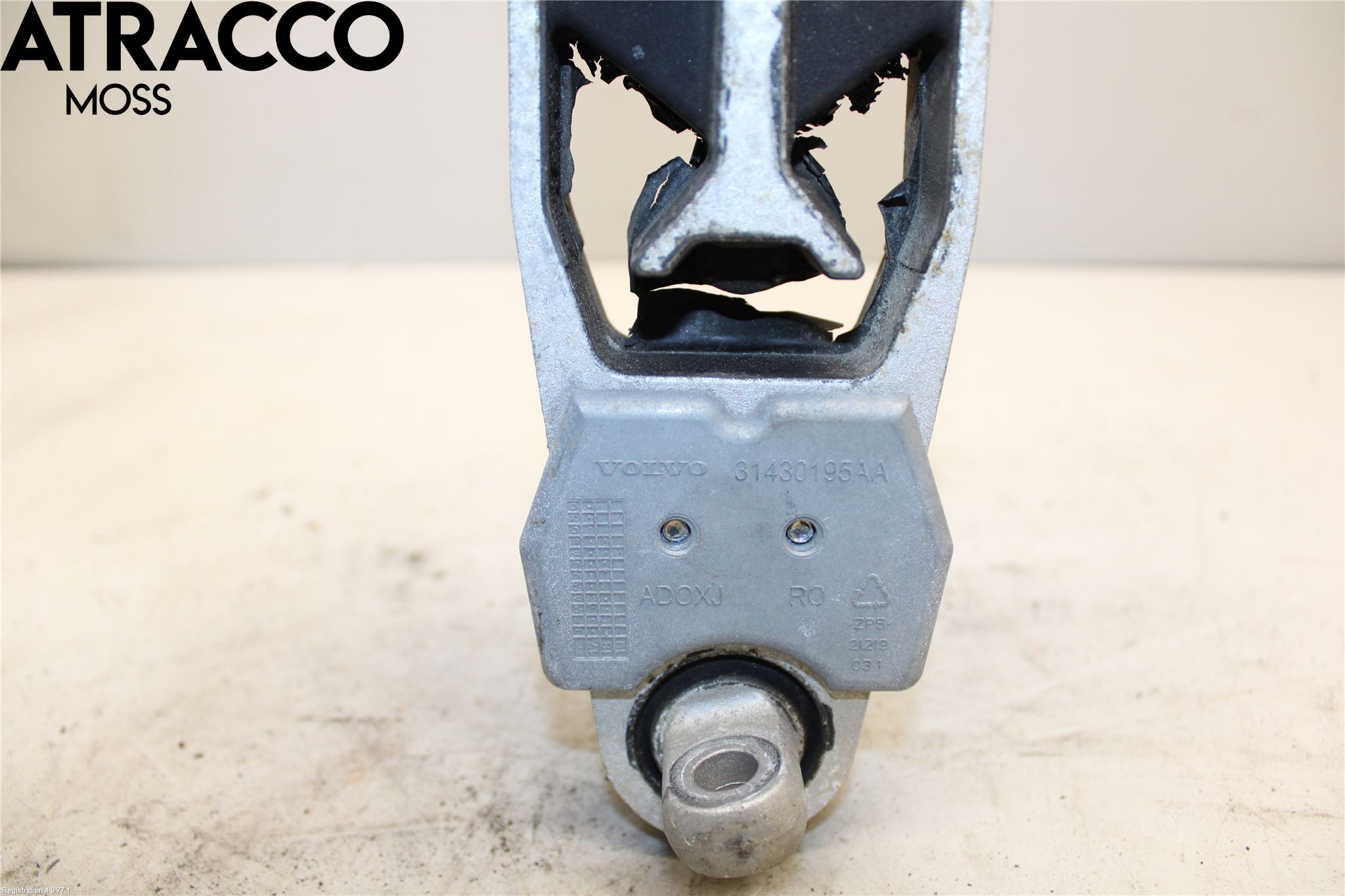 Volvo XC60 18- Motor Feste Gummi