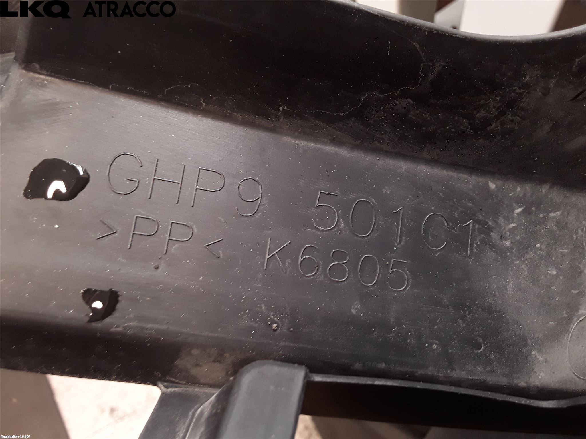 Mazda 6 13- Radiator Feste - Ramme - Bjelk