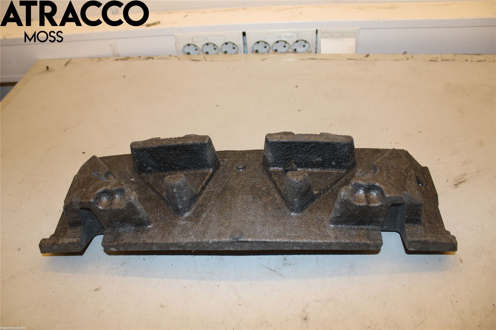 Mercedes-Benz MB E-KLASS (W212) 09-16 Støtfanger Foran Deformelemen