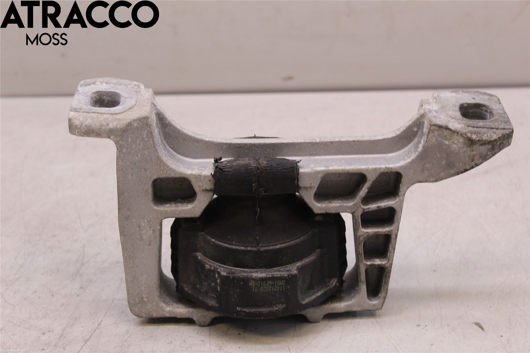 Volvo V50 08-12 Motor Feste Gummi