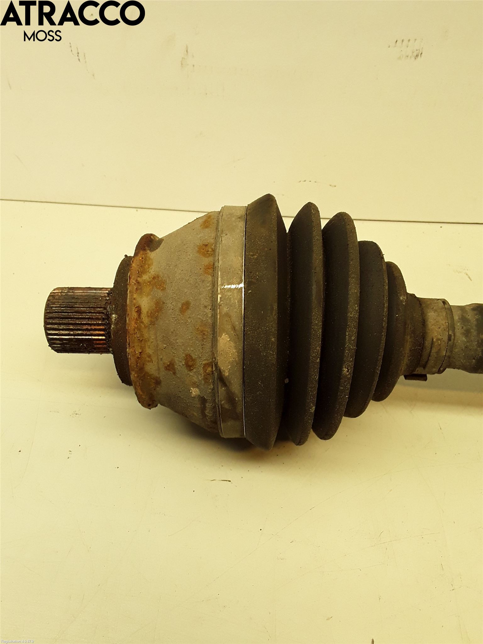 Audi A6/S6     05-11 Drivaksel Foran Kompl Venstre