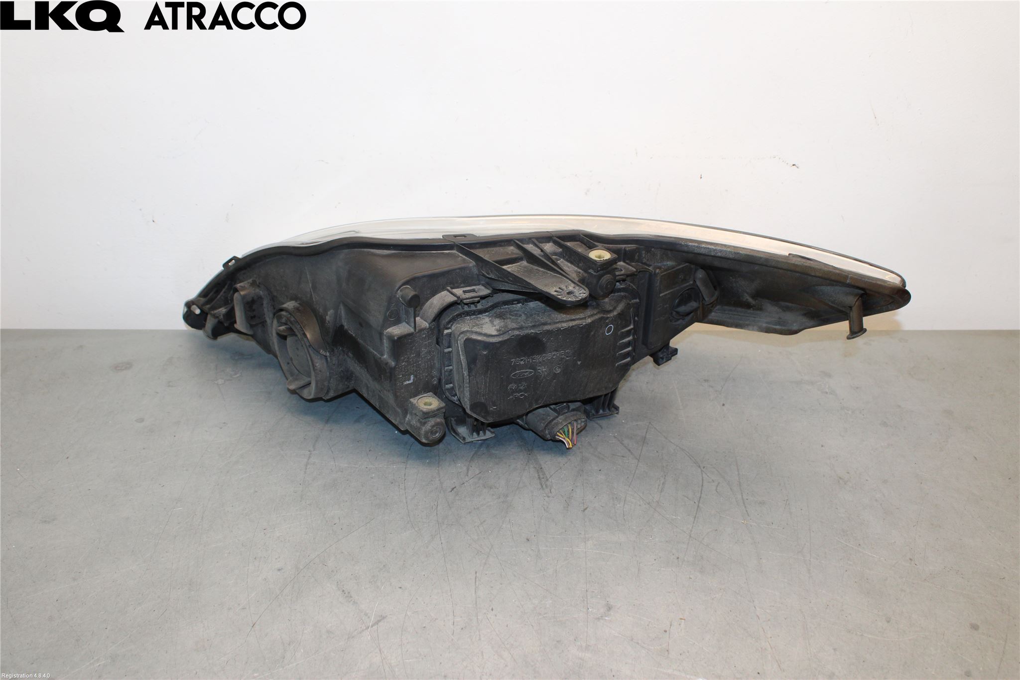 Ford MONDEO 07-15 Frontlykt Høyre