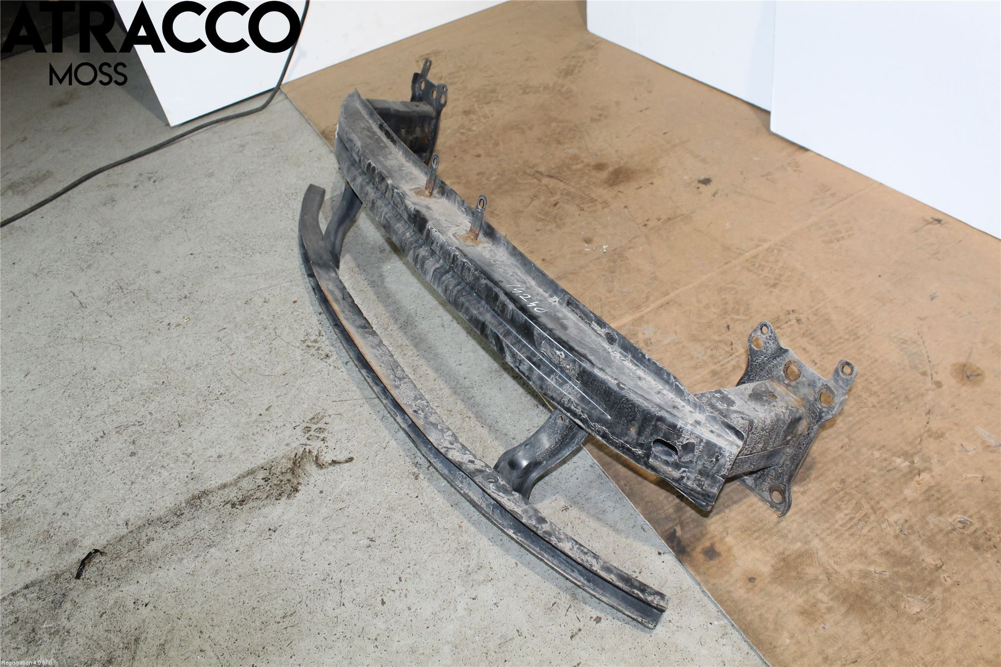 Volkswagen VW PASSAT 05-11 Støtfanger Foran Bjelke