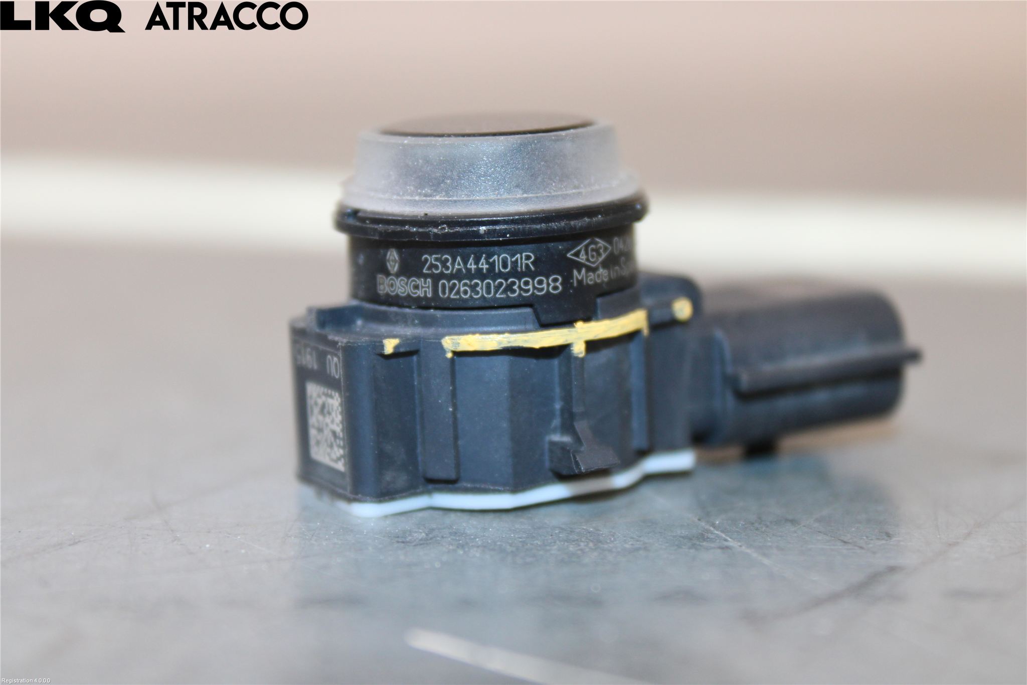 Renault CAPTUR 13-19 Sensor Parkering Front