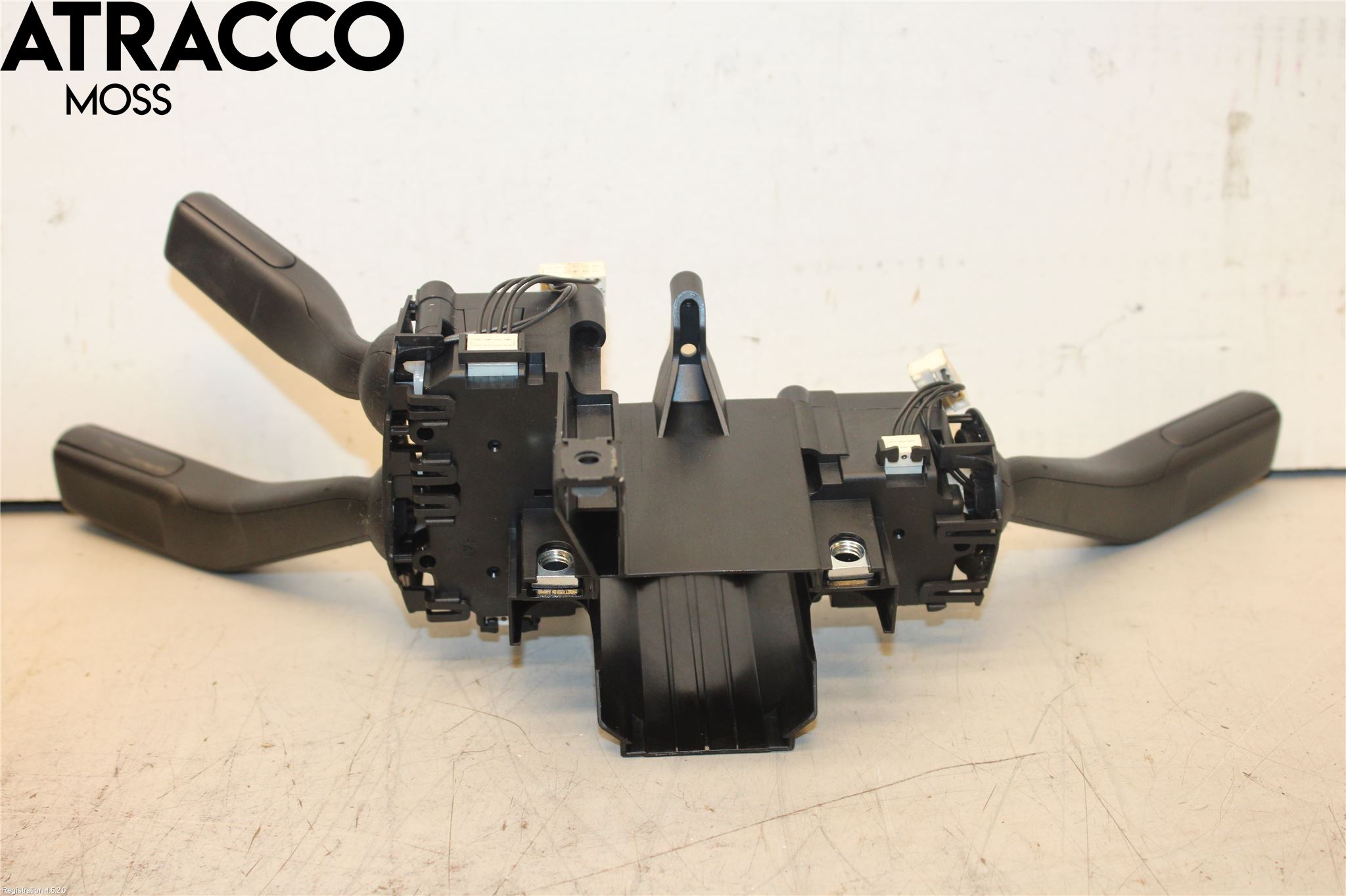 Volkswagen VW PASSAT 11-14 Bryter Ratt Kombi H Og V