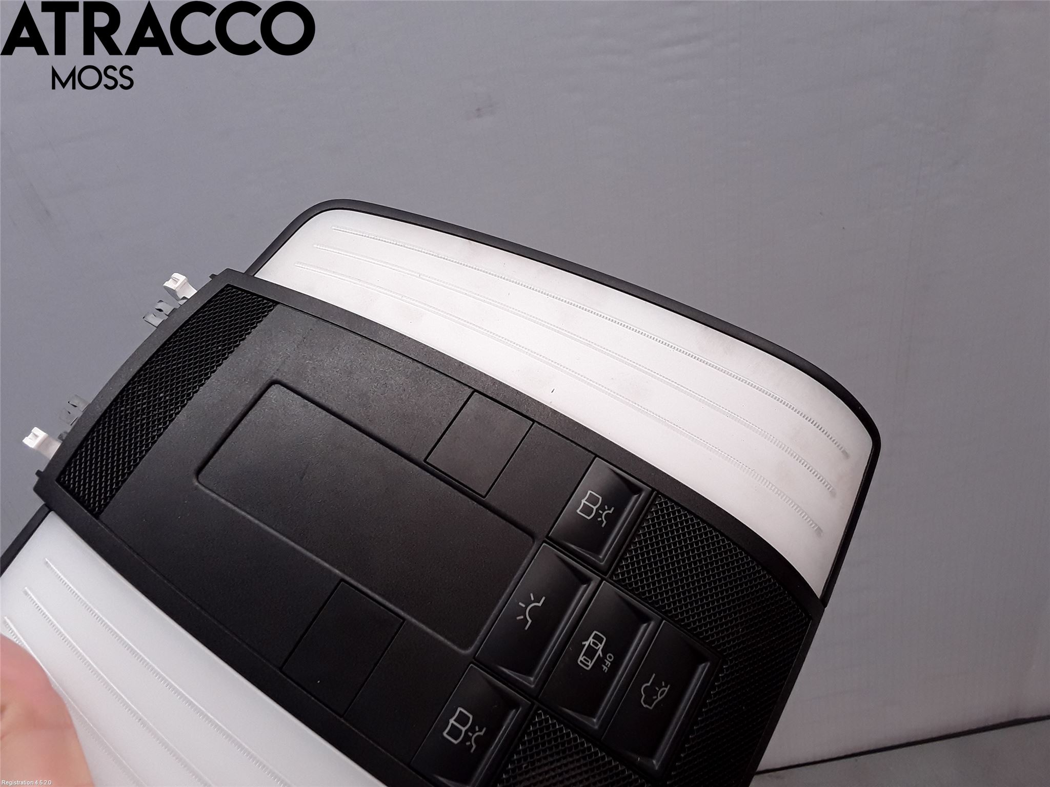 Mercedes-Benz MB CLS (C218/X218) 11-17 Innr Taklys