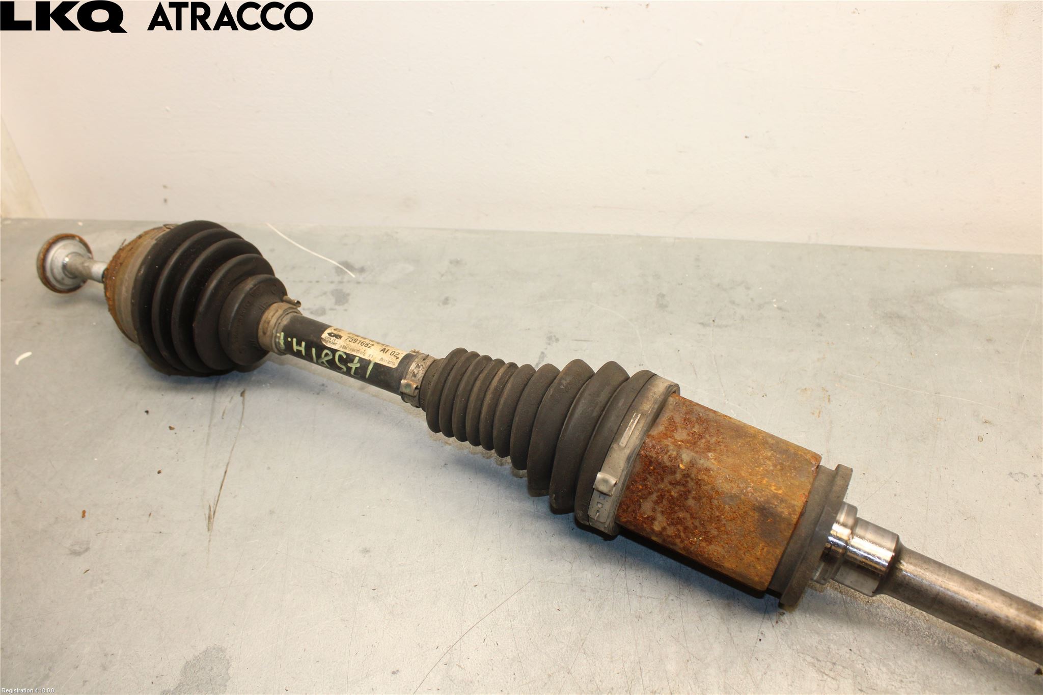 BMW X1 E84 10-15 Drivaksel Foran Kompl Høyre