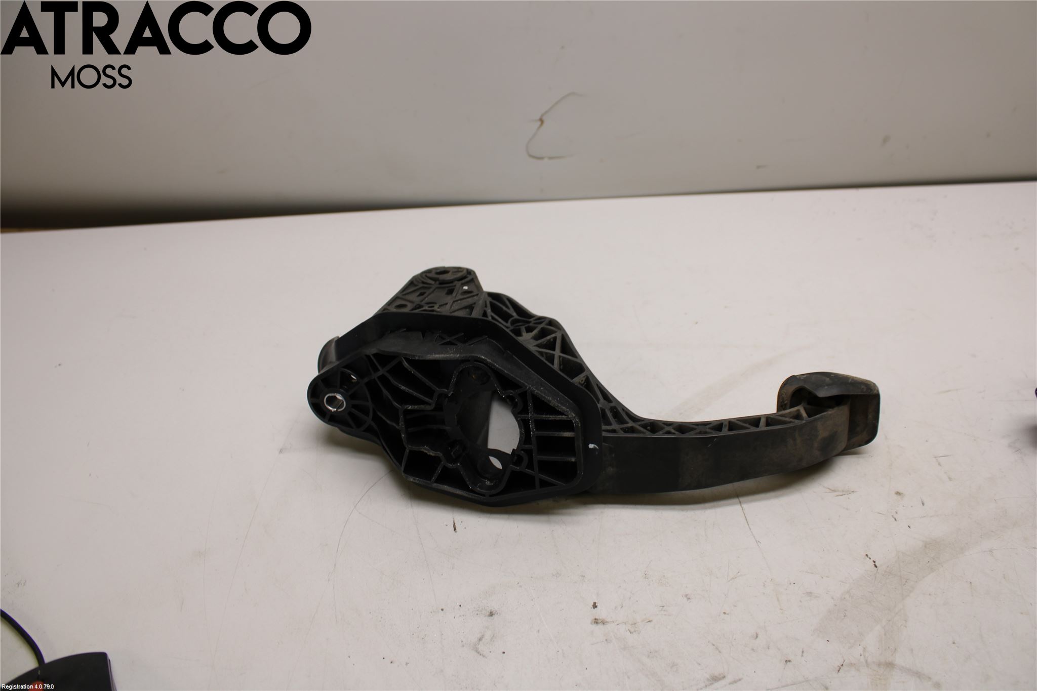 Volkswagen VW POLO VI 18->> Pedal Gas-Brems-Clutch