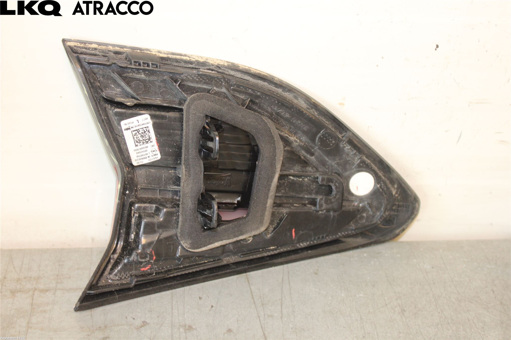 Opel CORSA F, CORSA-E 20- Baklykt Venstre  På Luke(Indre