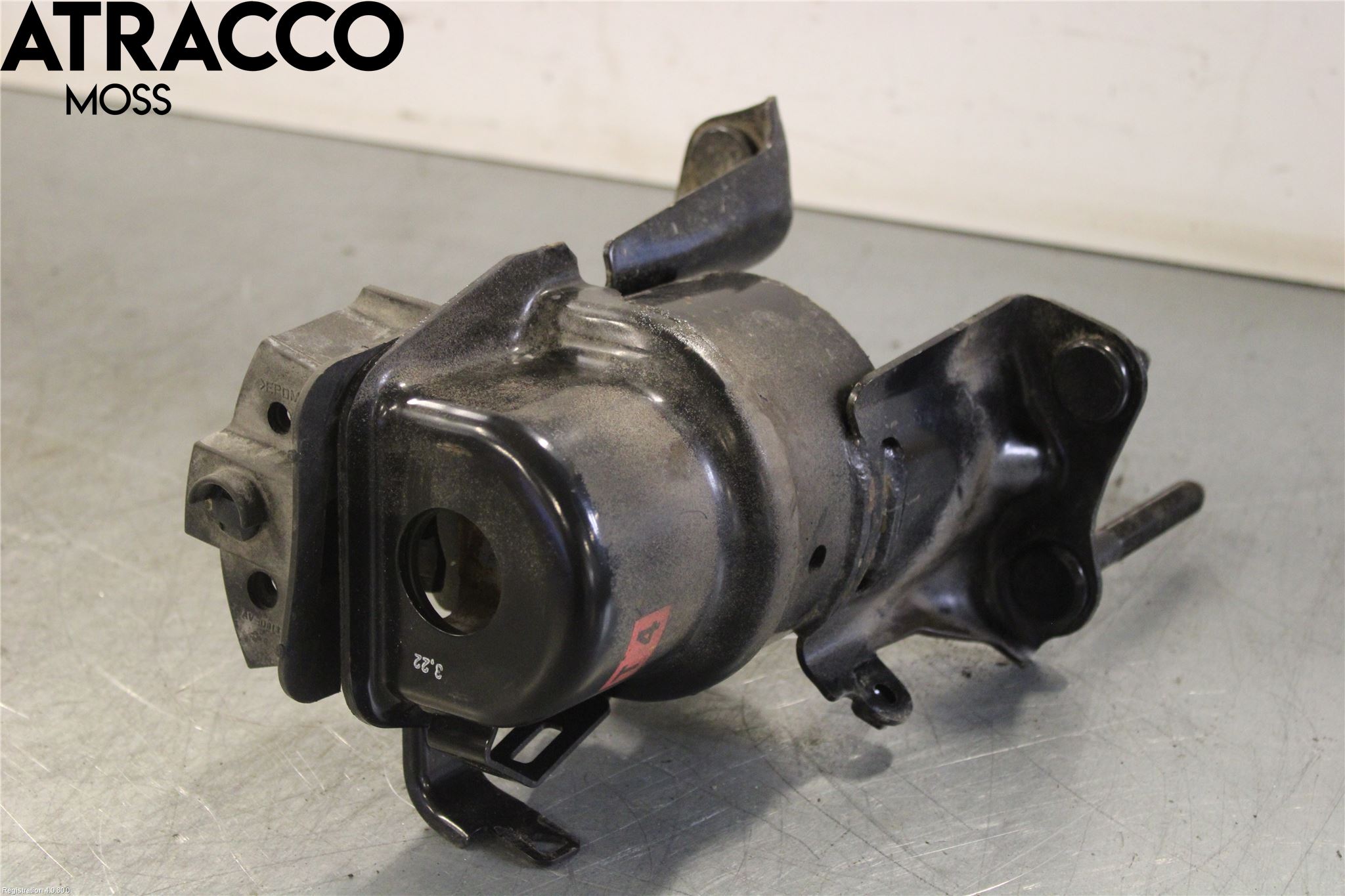 Toyota RAV4 19- Motor Feste Gummi