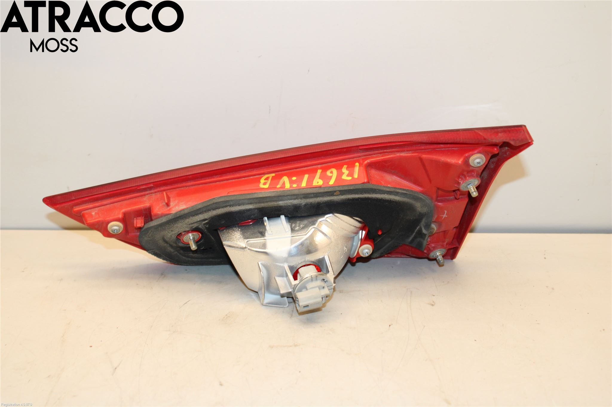 Toyota AURIS 13-19 Baklykt Venstre  På Luke(Indre