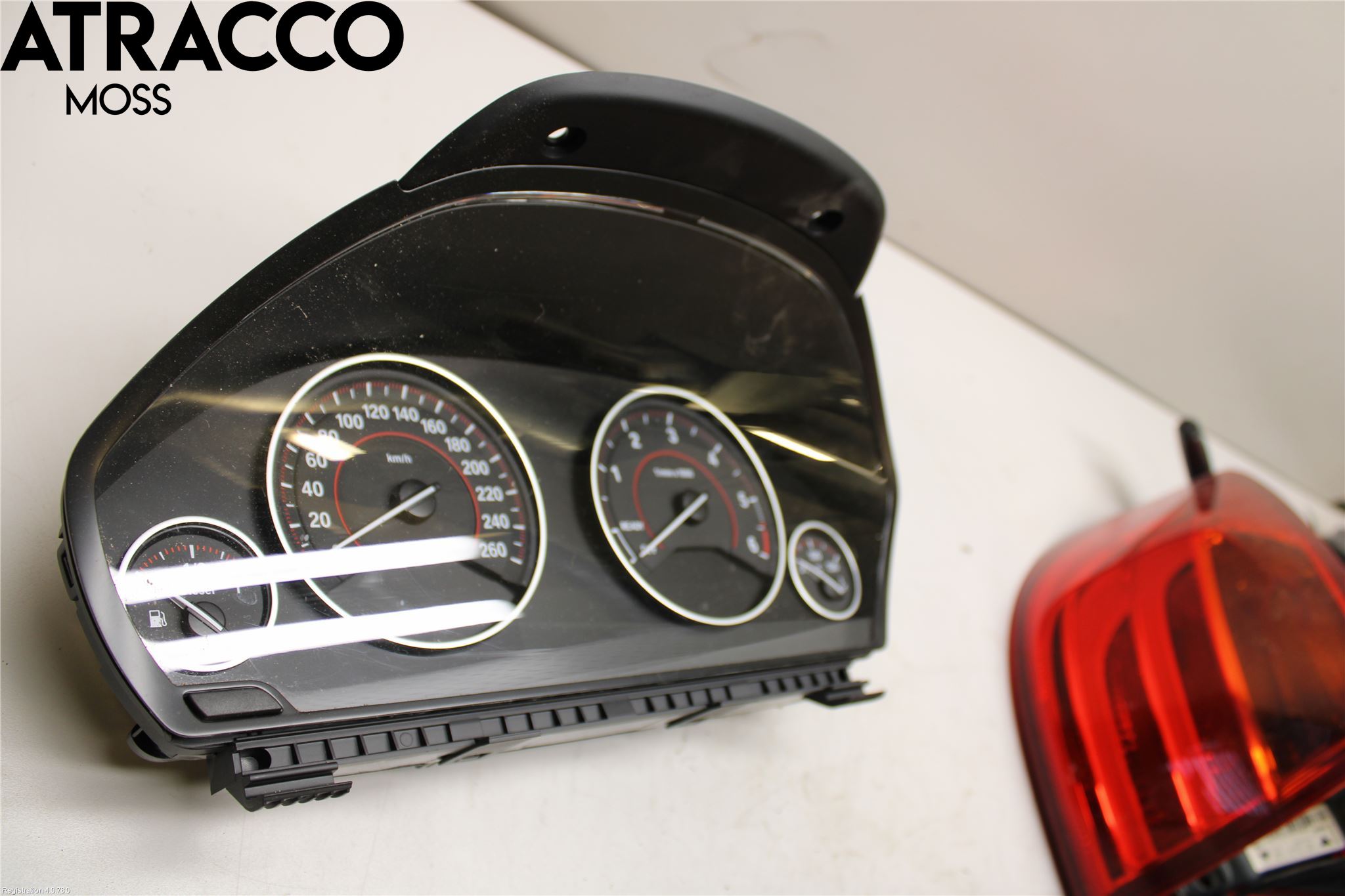 BMW 3 F30/F31/F80 12-19 Instr Kombinert