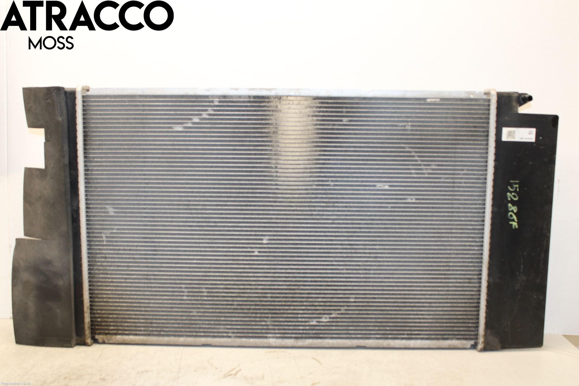 Toyota AVENSIS 09-15 Radiator Manuell