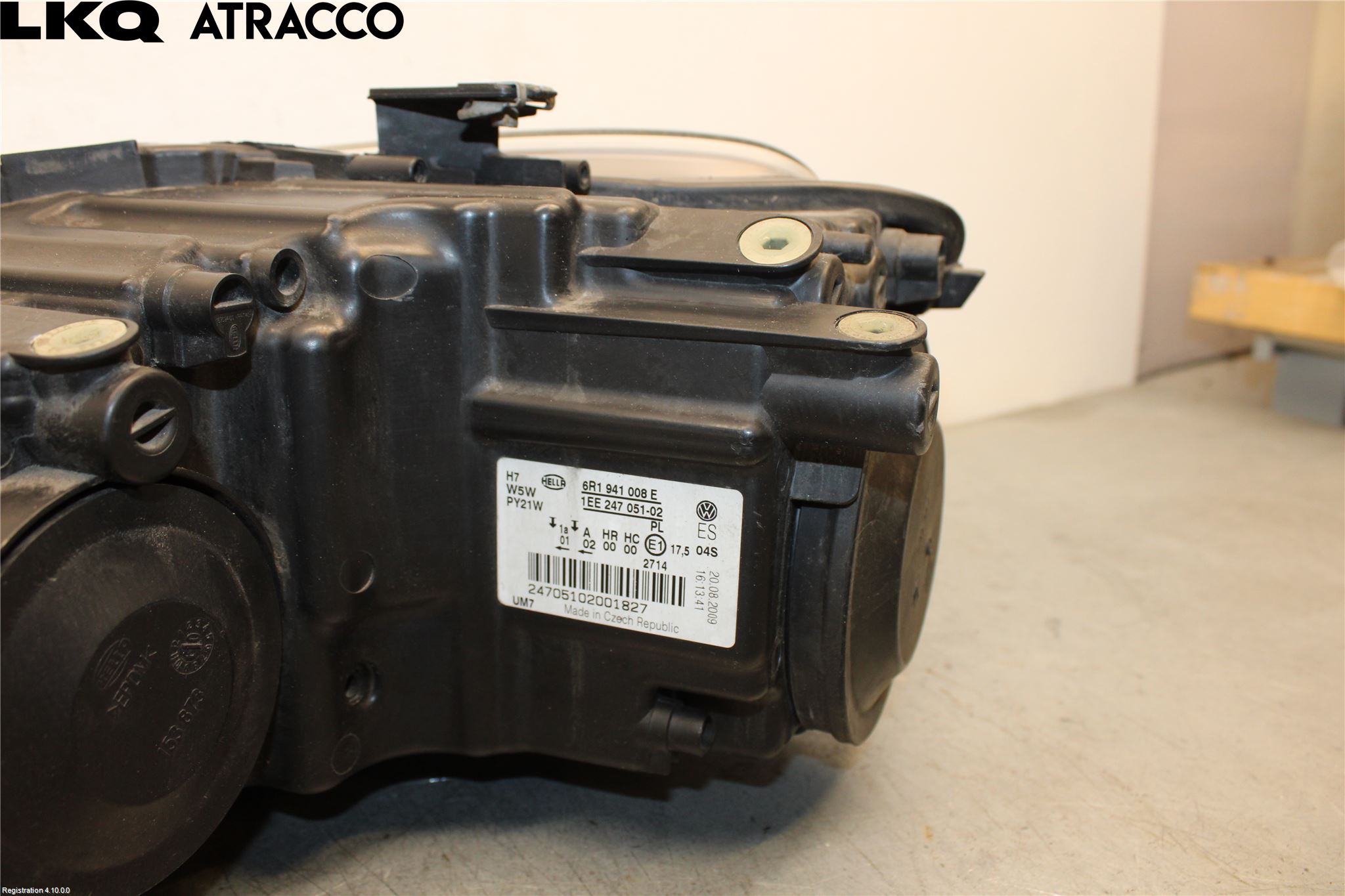 Volkswagen VW POLO 10-17 Frontlykt Hus Høyre