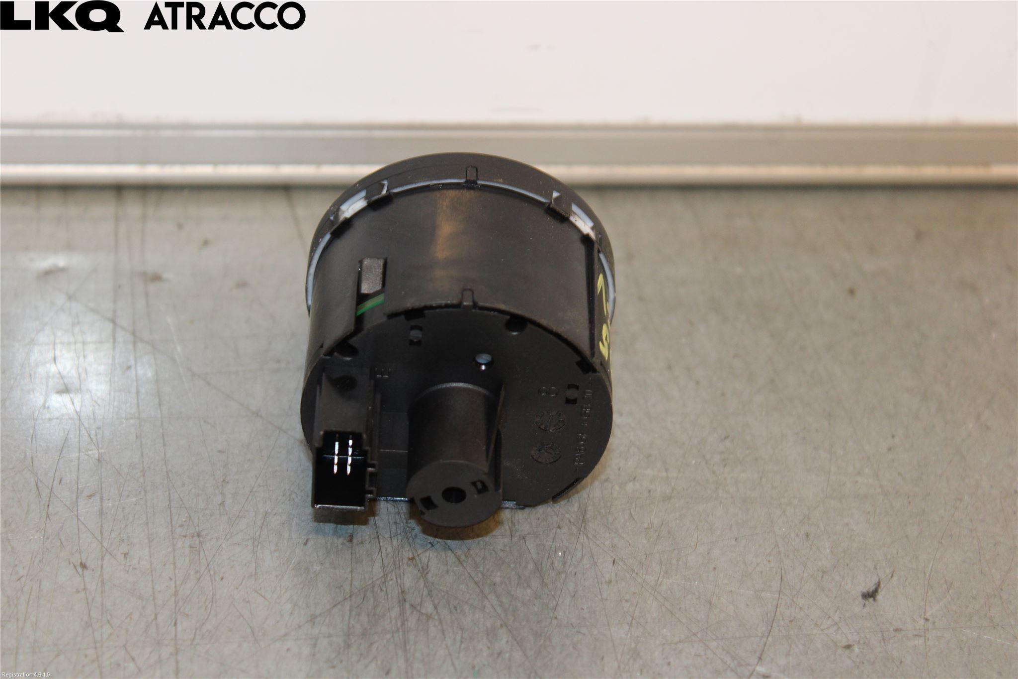 Volkswagen VW GOLF / E-GOLF VII 13-20 Bryter Hovedlys