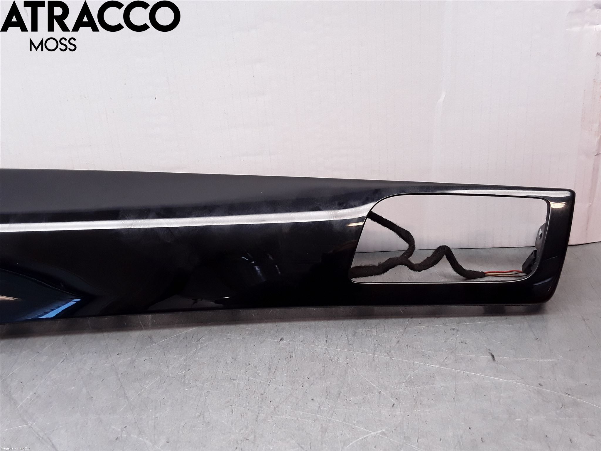 Mercedes-Benz MB CLS (C218/X218) 11-17 Innr Dekor Instrbord