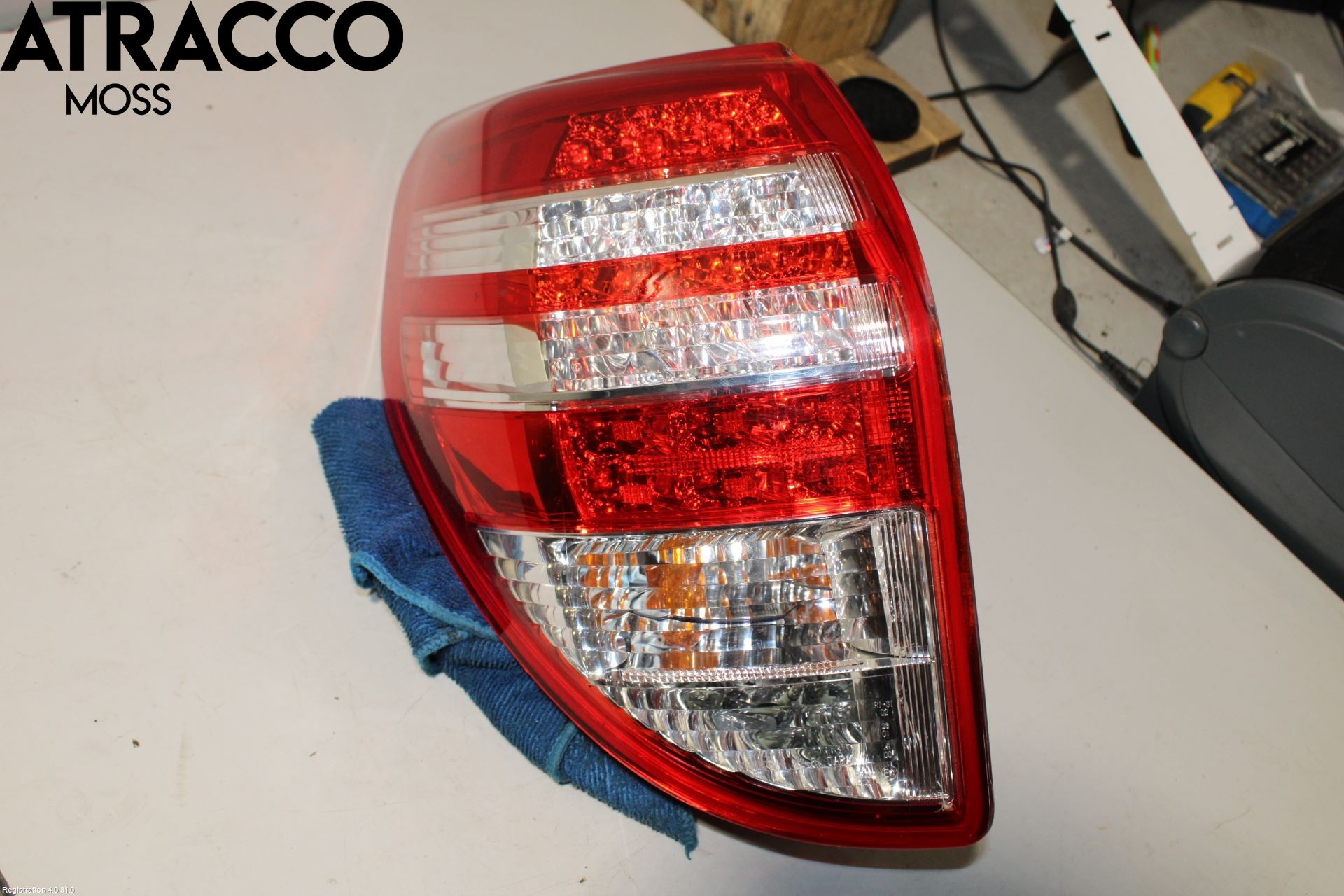 Toyota RAV 4 06-12 Baklykt Venstre