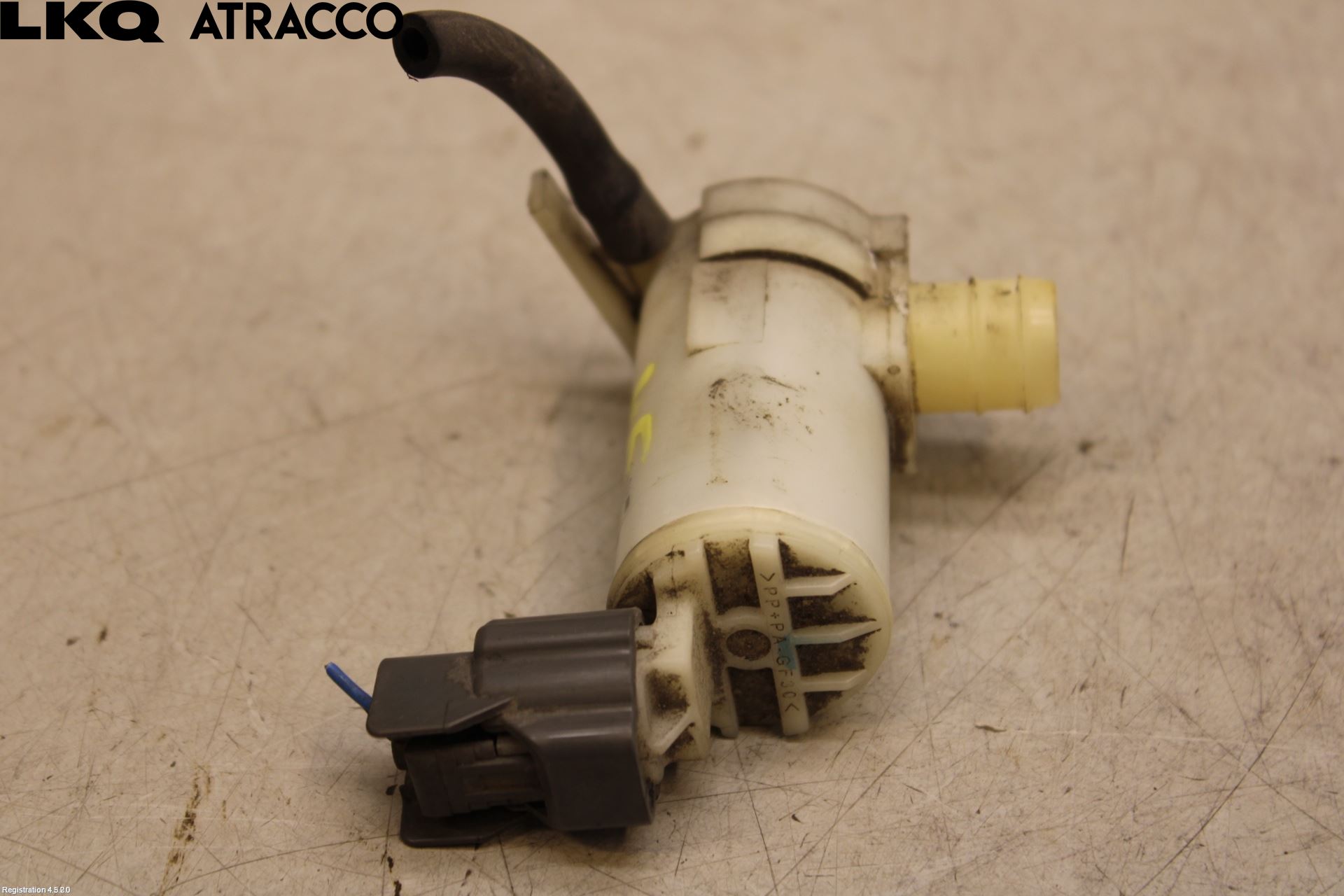 Isuzu D-MAX Spylerpumpe Frontrute