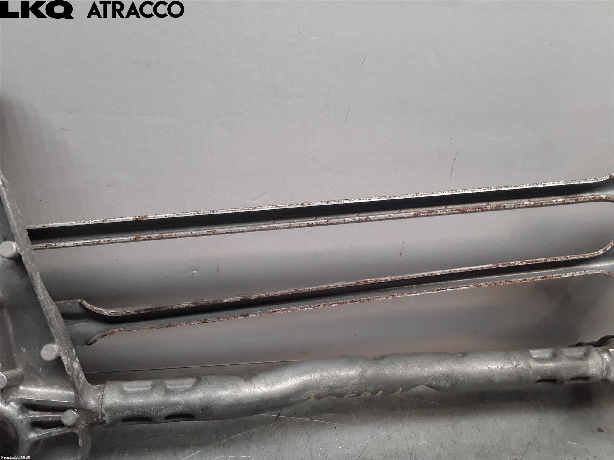 Peugeot 308 14-21 Viskermotor Frontrute