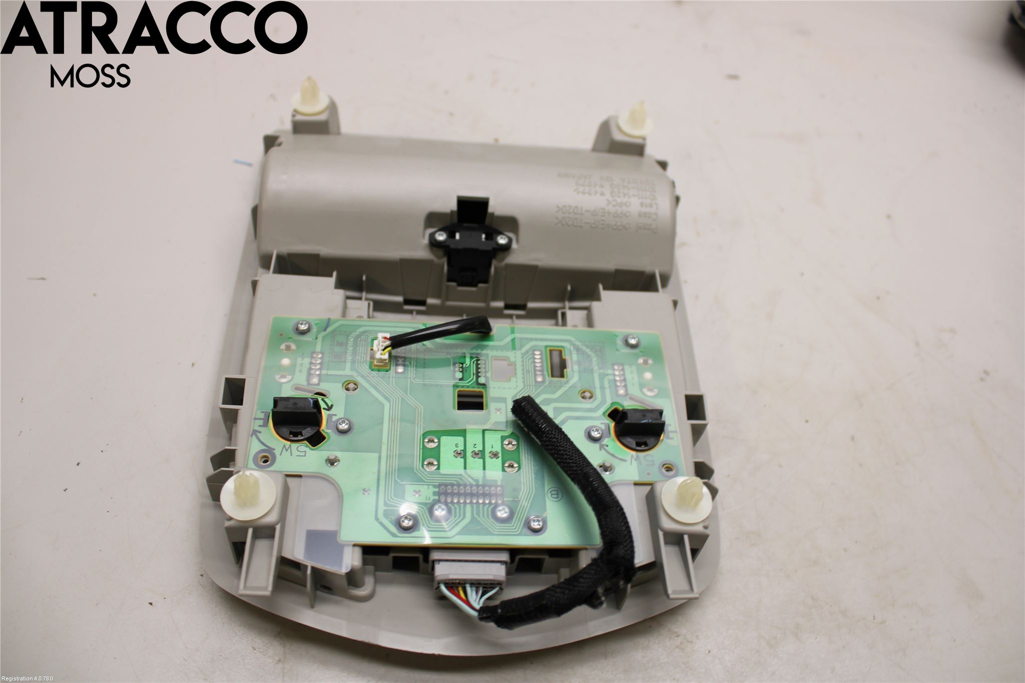 Toyota PRIUS+ ZVW40 12-20 Innr Taklys