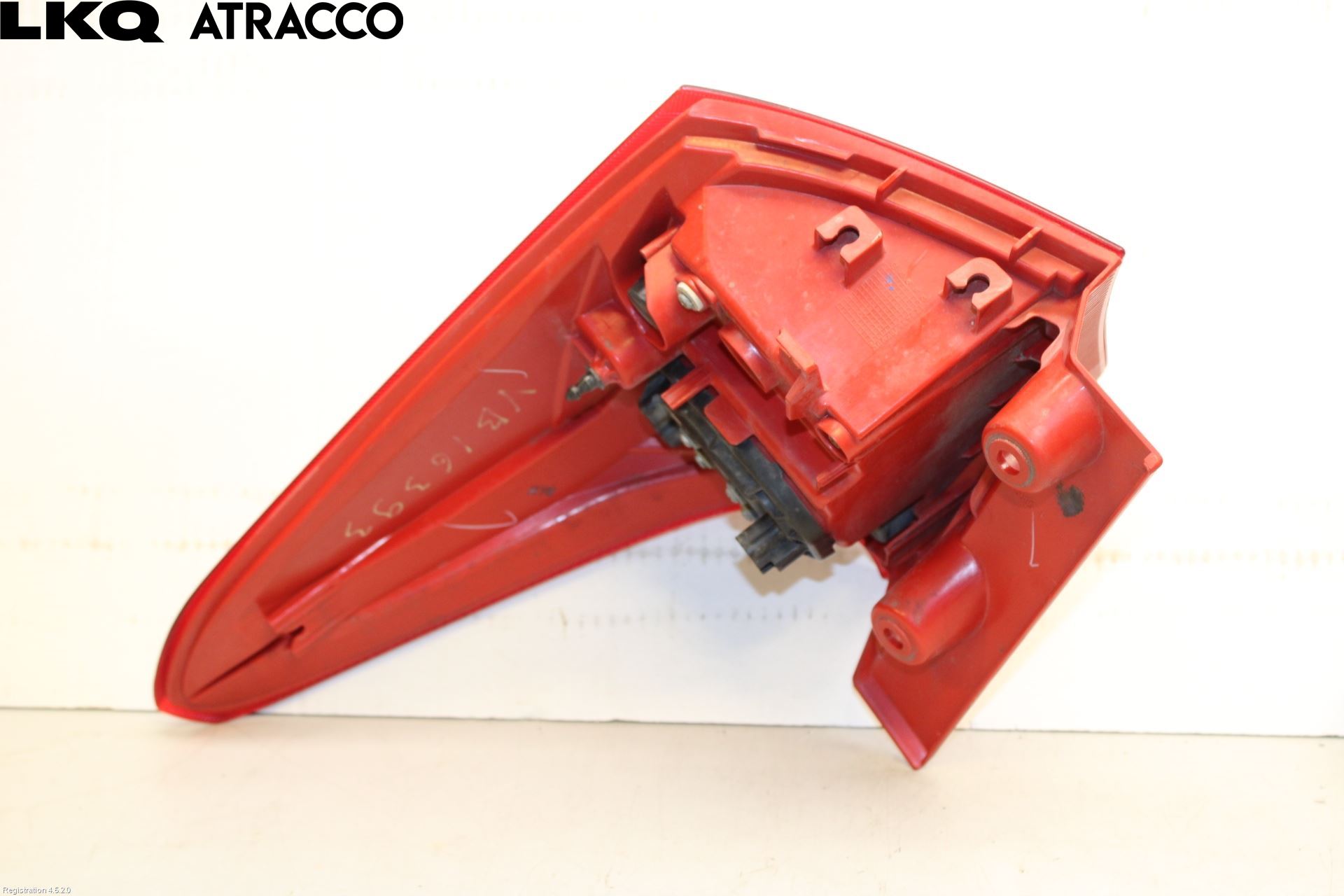 Toyota AURIS 13-19 Baklykt Venstre