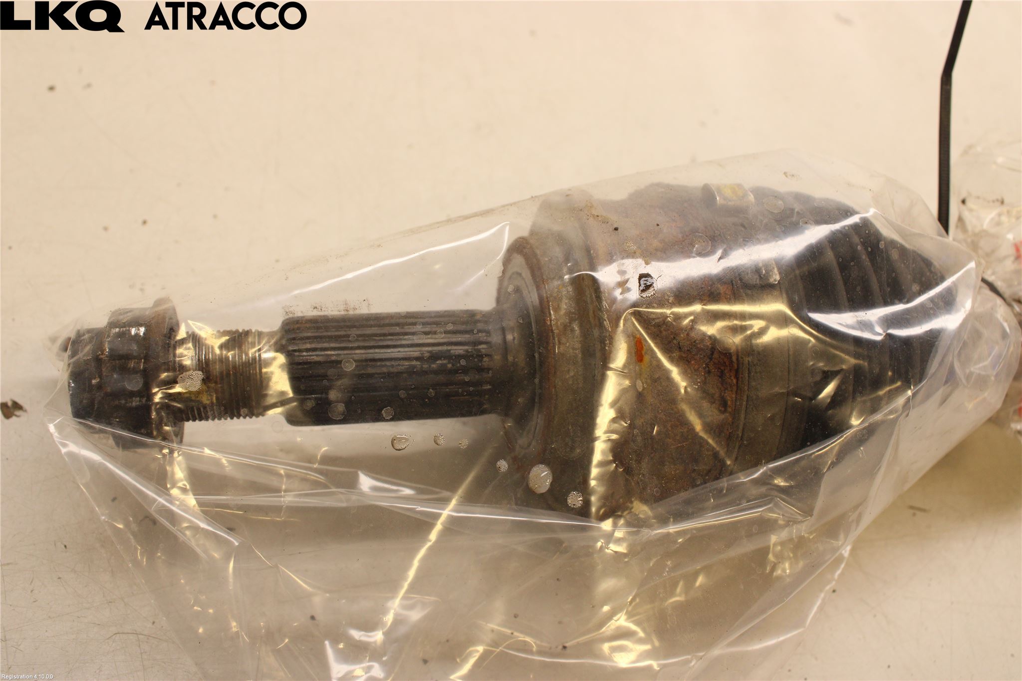 Toyota AURIS 13-19 Drivaksel Foran Kompl Venstre