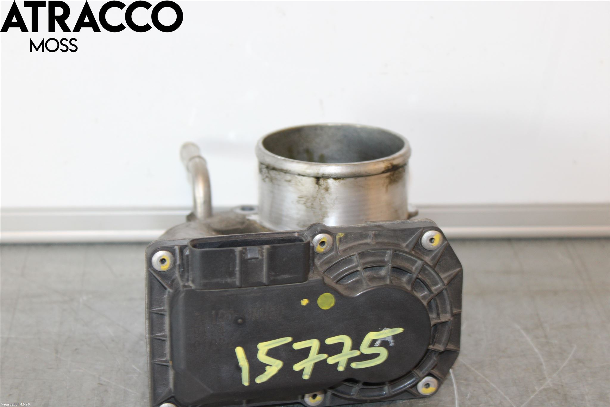 Toyota AVENSIS 09-15 Inns Spjeldhus