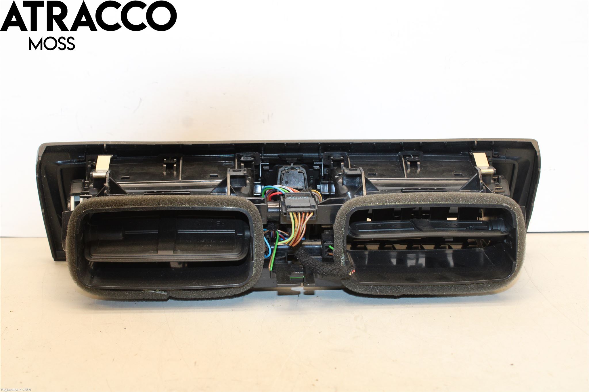 BMW 1 F20/F21 11-19 Dashbord Kanal - Dyse