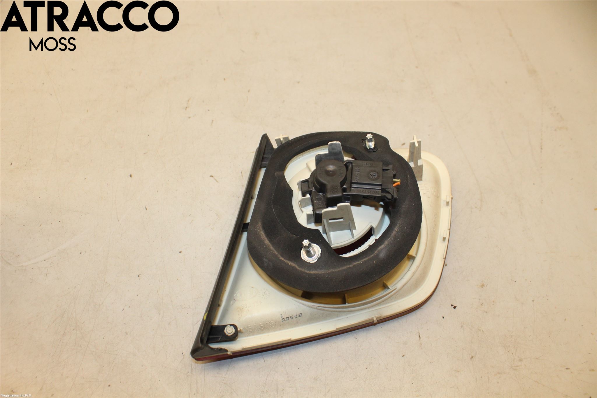 Volkswagen VW JETTA V 06-10 Baklykt Venstre  På Luke(Indre