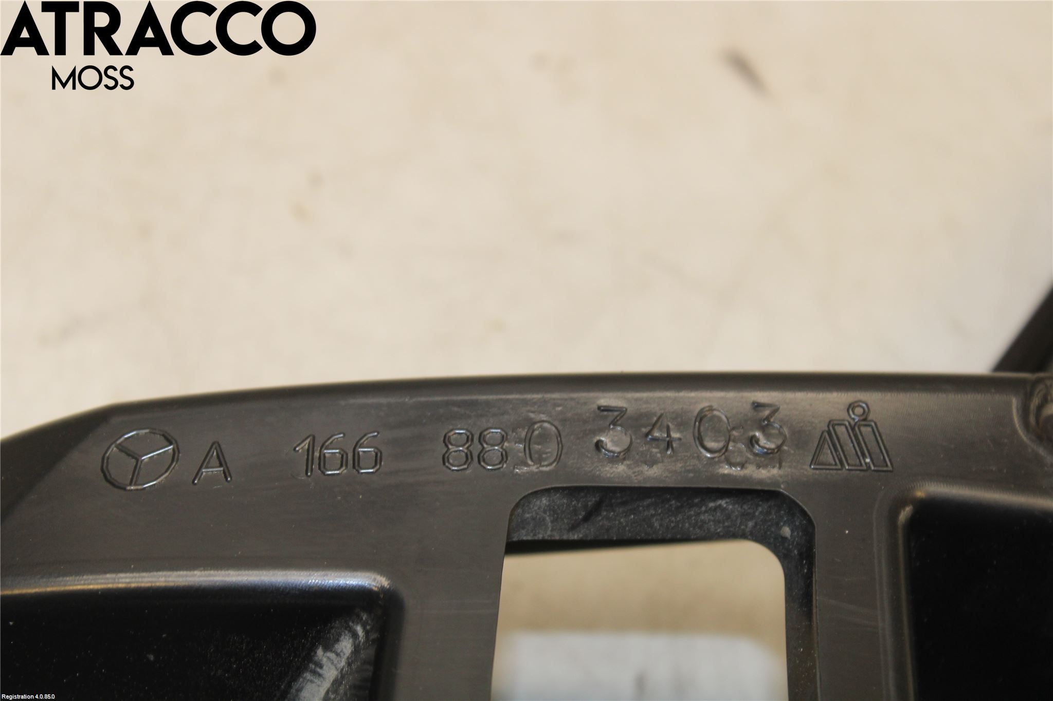 Mercedes-Benz MB GL/GLS-KLASS (X166) 12-19 Støtfangerfeste Bak Høyre