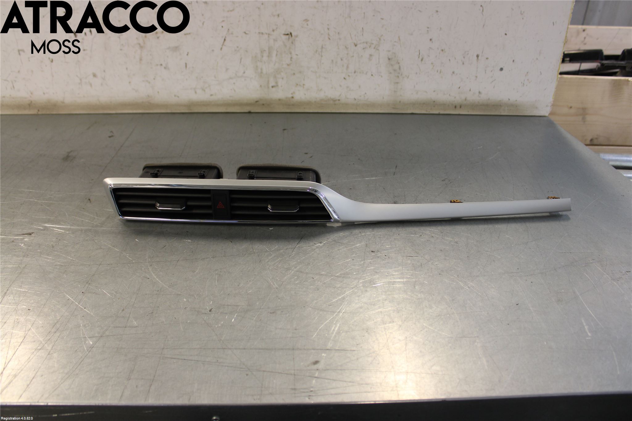 MG ZS EV 20- Innr Dashbord Sparkeplate