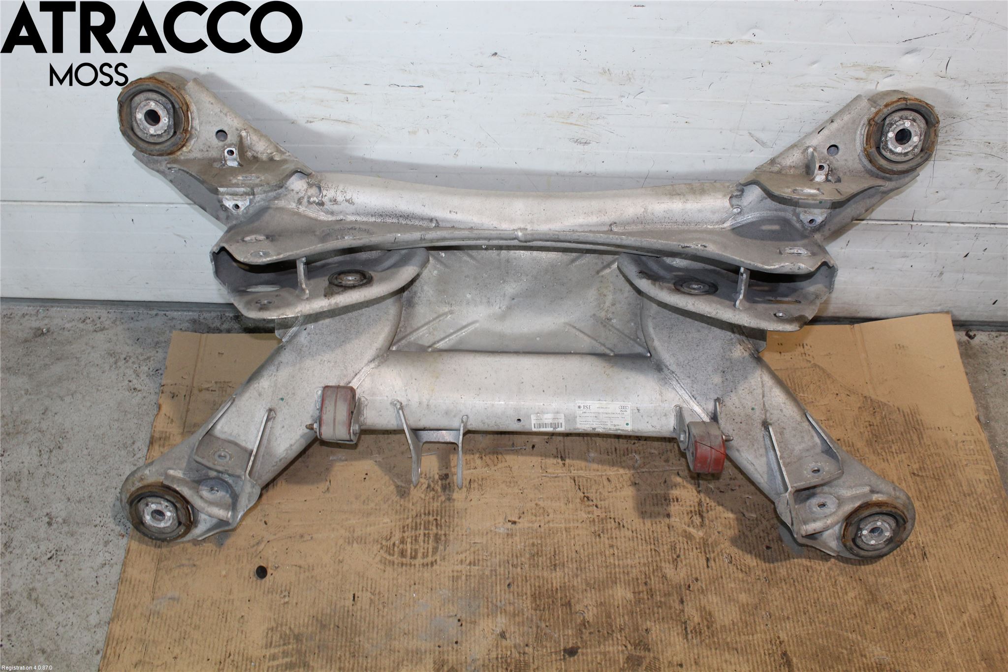 Audi A8/S8 4E  02-09 Bakaksel Feste Travers-Ramme