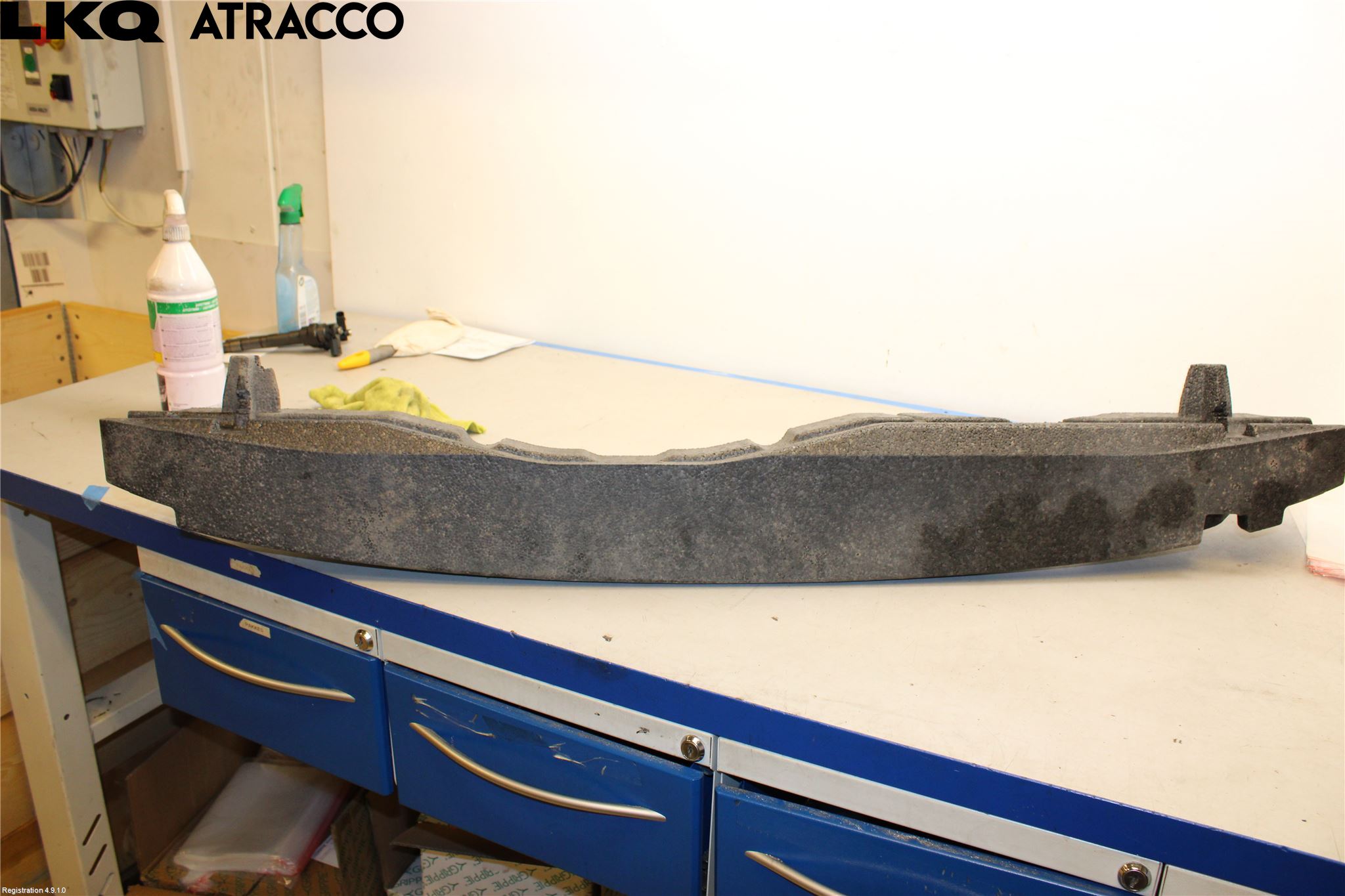 Audi A3/S3 8V 13-20 Støtfanger Foran Demper