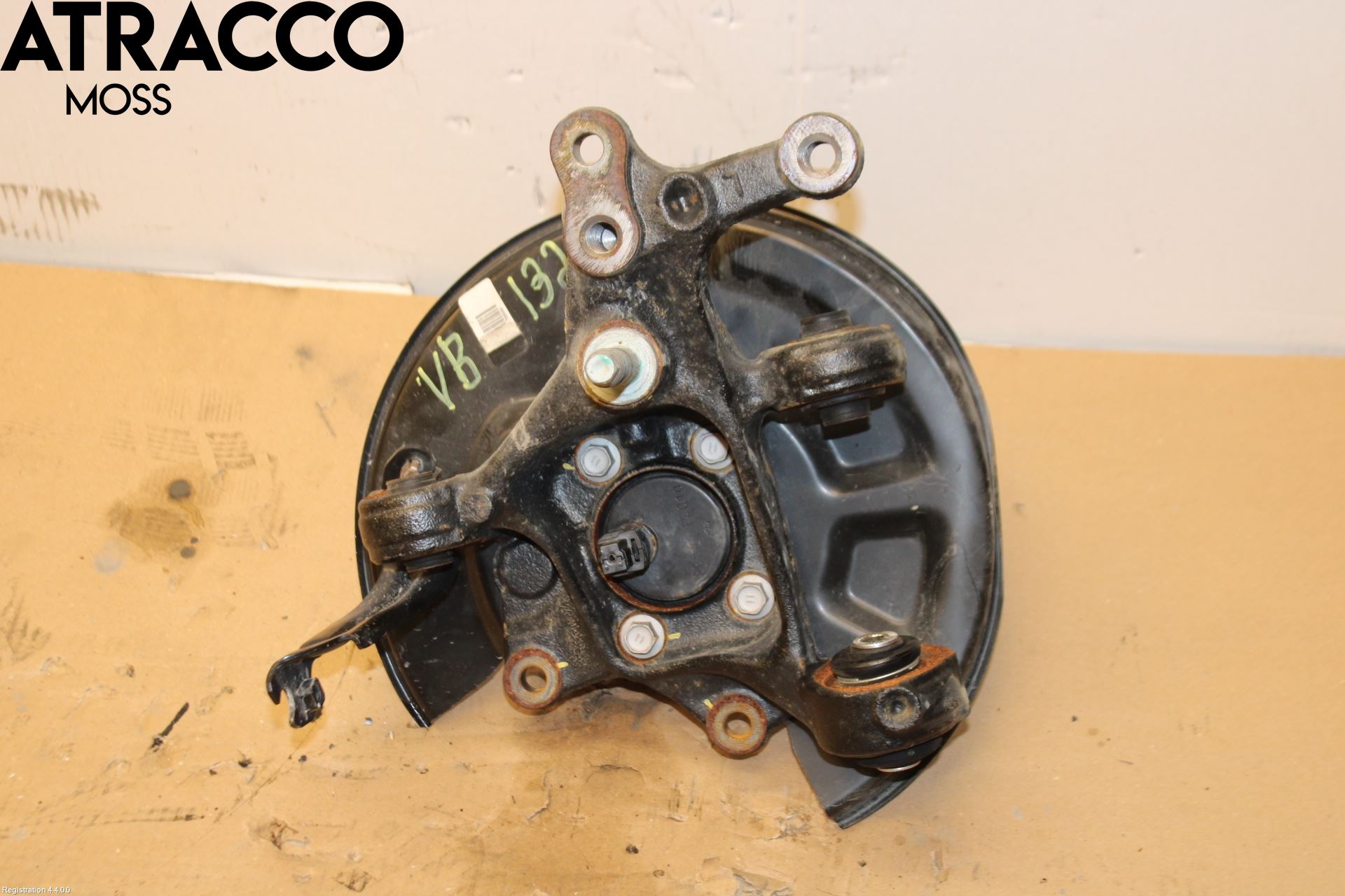 Toyota C-HR 16-23 Spindel Vb