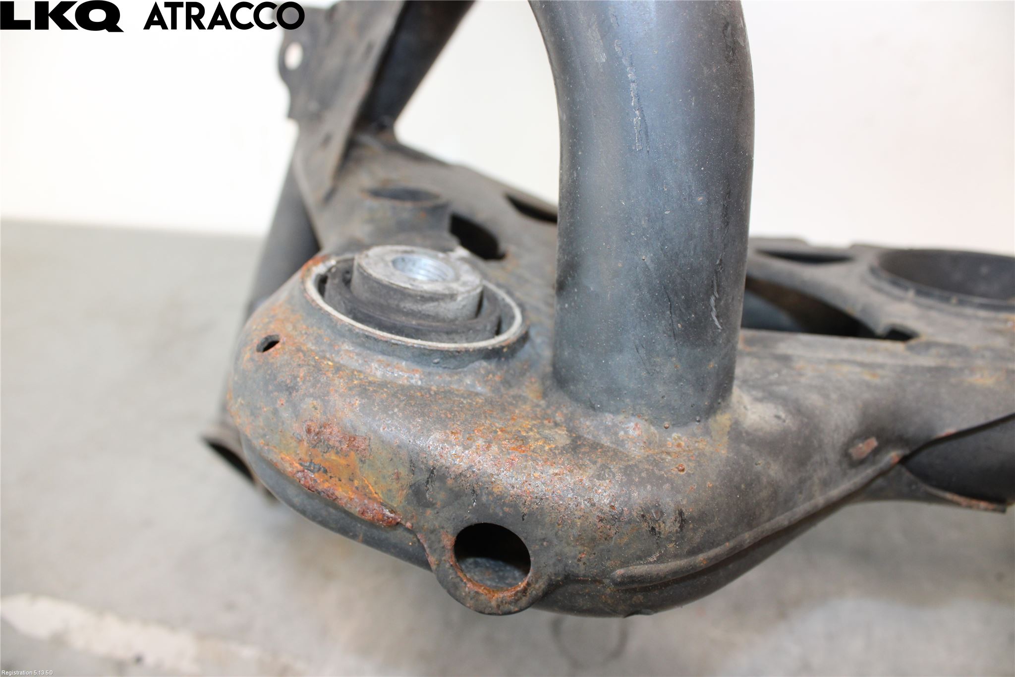 BMW 2 F22/F23/F87 Coupé/Cab 13-21 Bakaksel Feste Travers-Ramme