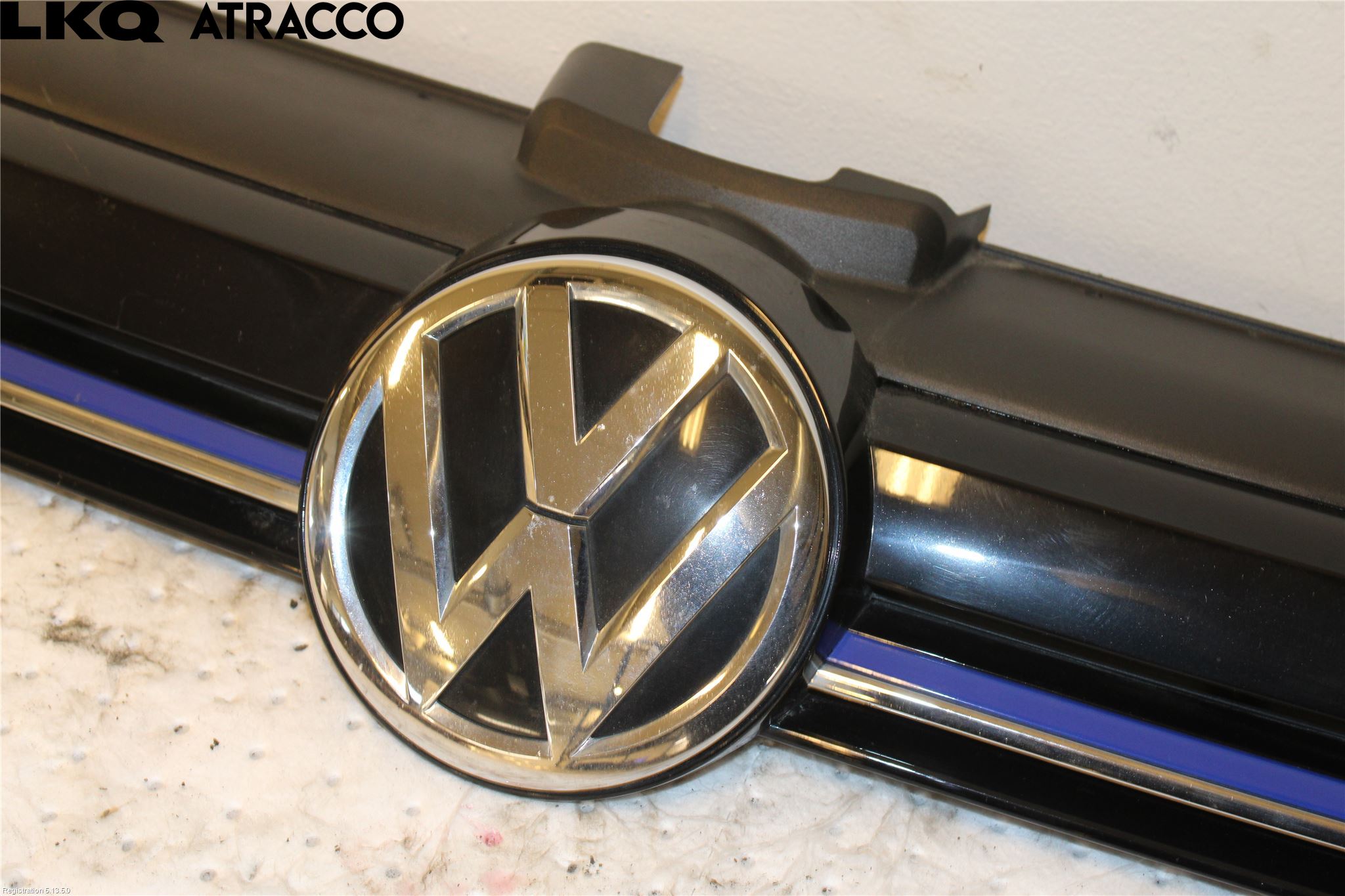 Volkswagen VW GOLF / E-GOLF VII 13-20 Grill Komplett