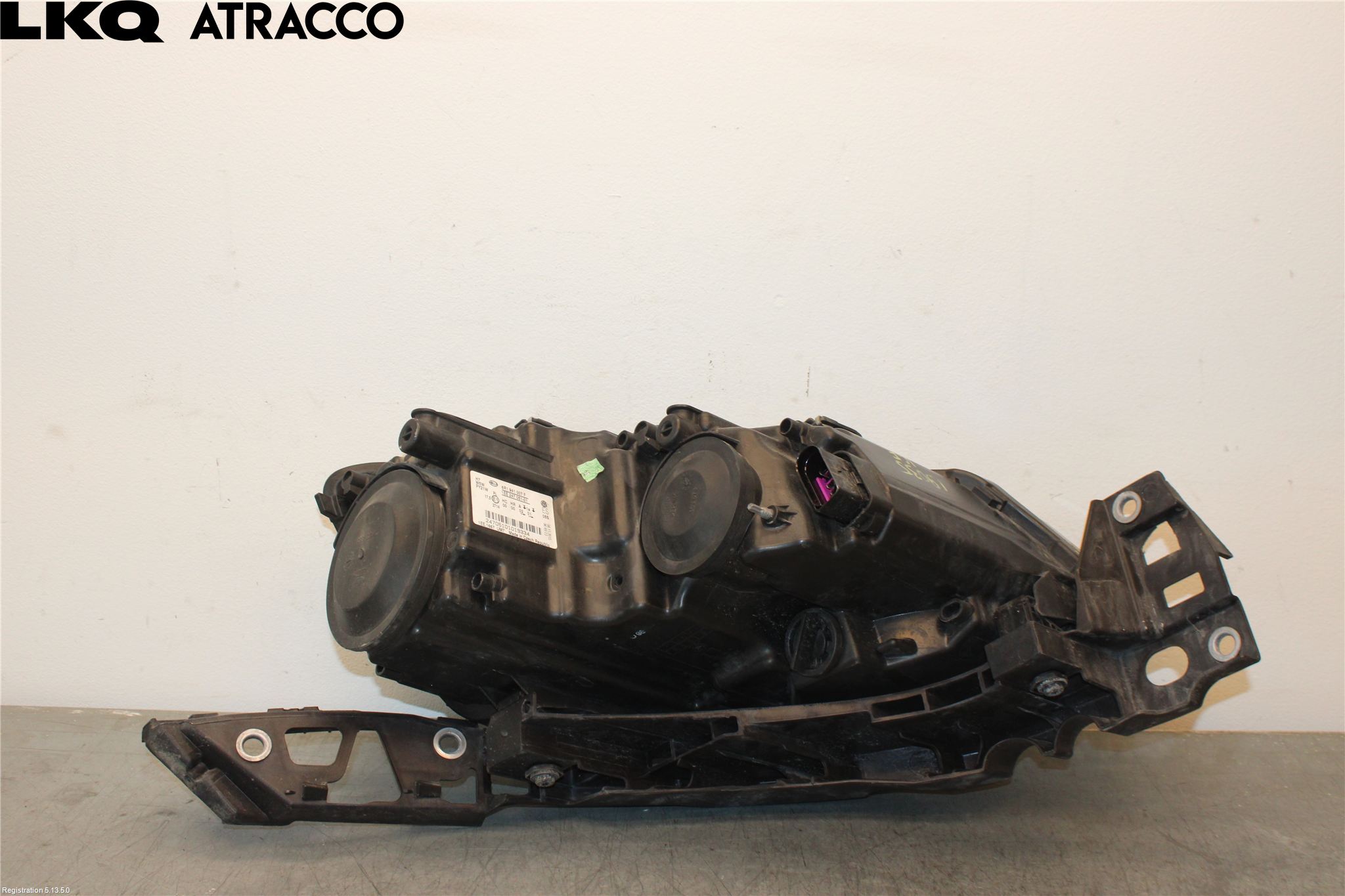 Volkswagen VW POLO 10-17 Frontlykt Venstre