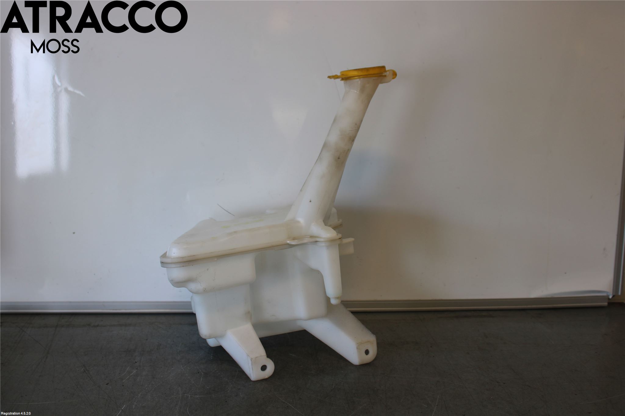 Toyota YARIS XP130 15-20 Spylerbeholder Frontrute