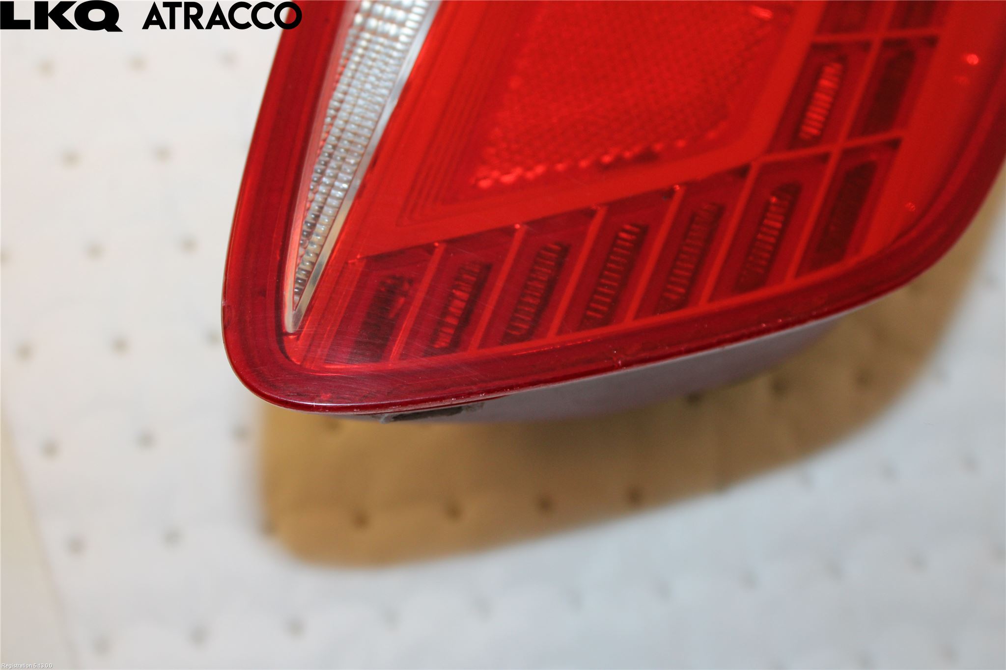 Volkswagen VW CRAFTER 06-16 Baklykt Venstre  På Luke(Indre