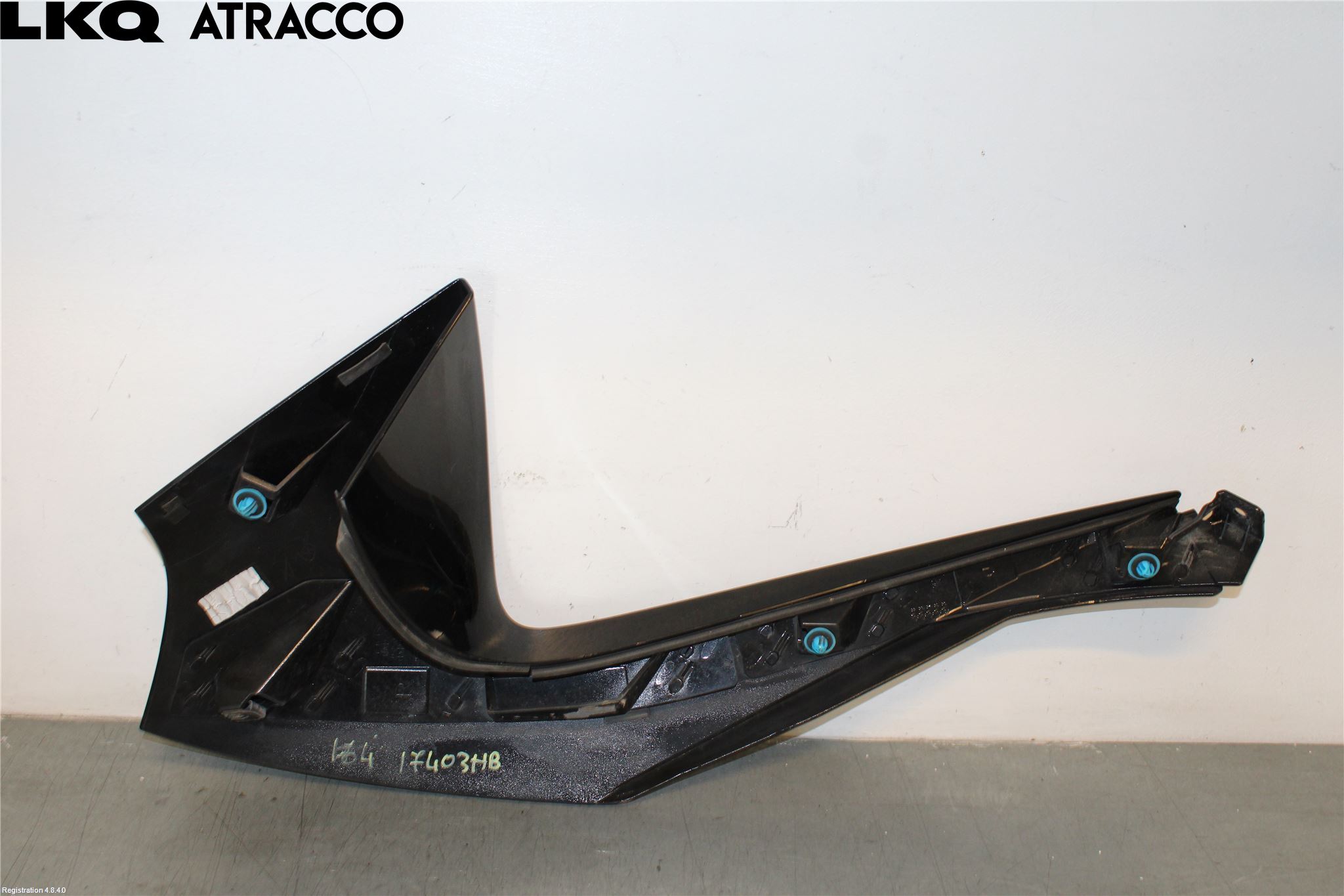 Nissan LEAF 18- Spoiler Bak