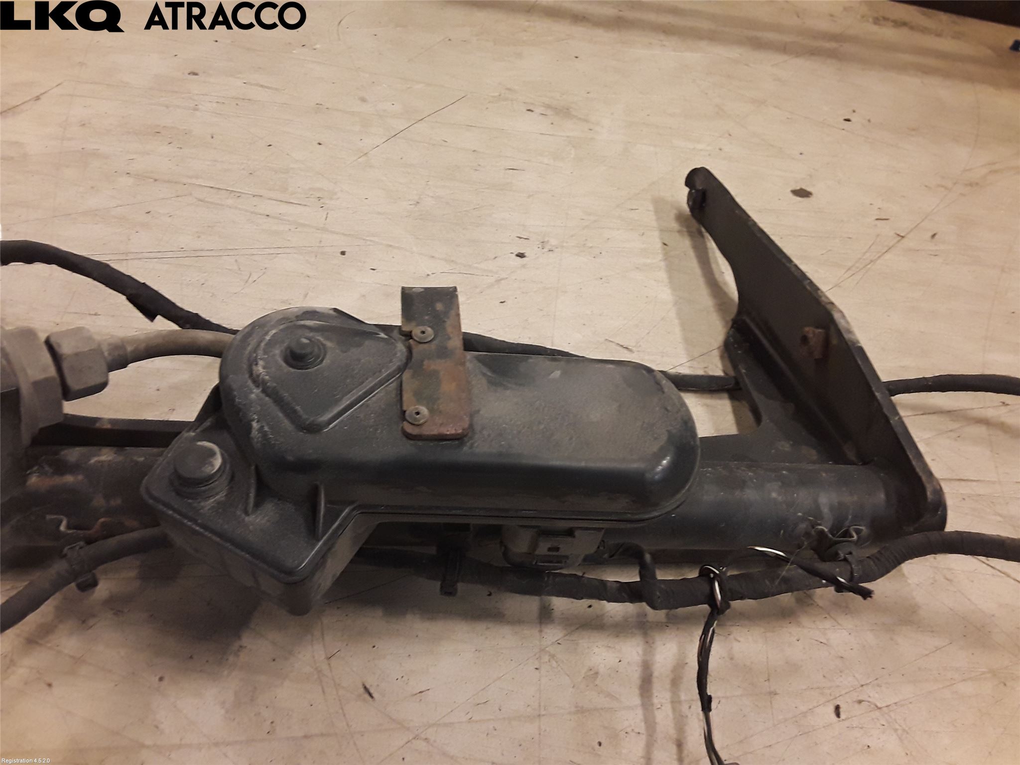 Volkswagen VW PASSAT 11-14 Tilhengerfeste