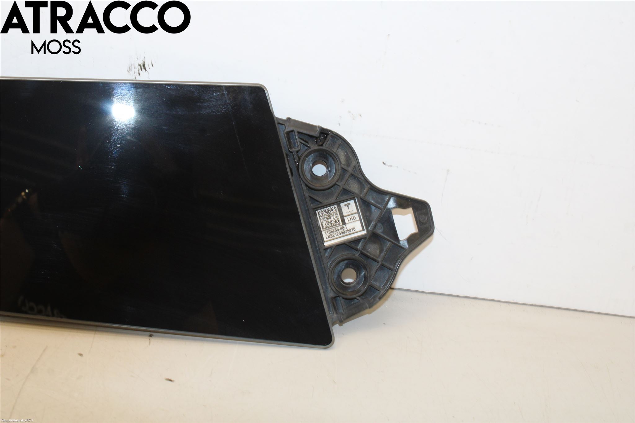 Tesla MODEL 3 17- Parkeringshjelp Kamera