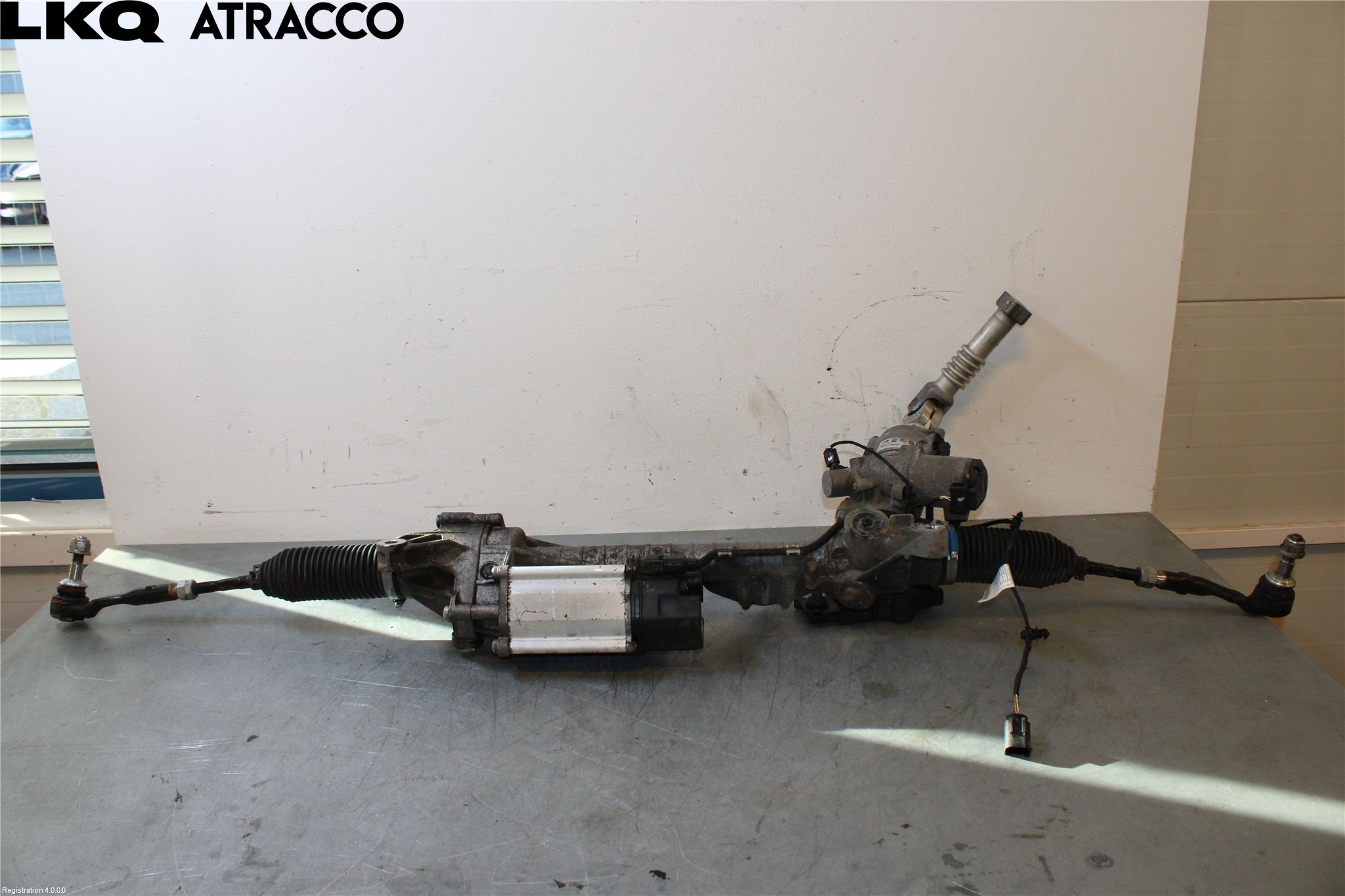 BMW 6 F12/F13 10-18 Servo Snekke - Tannstang